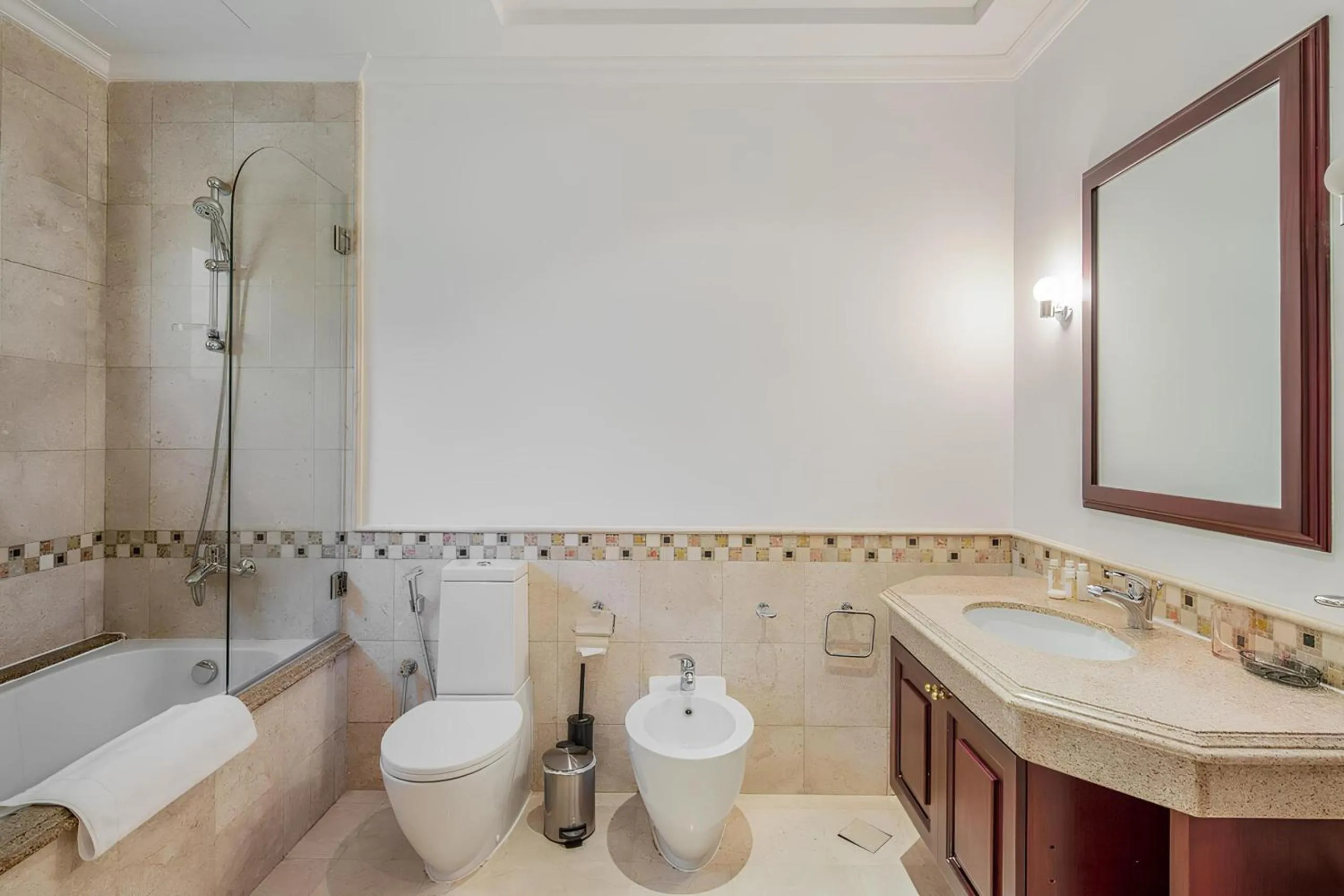 Frond F, Beachfront Villa, Palm Jumeirah - Mint Stay