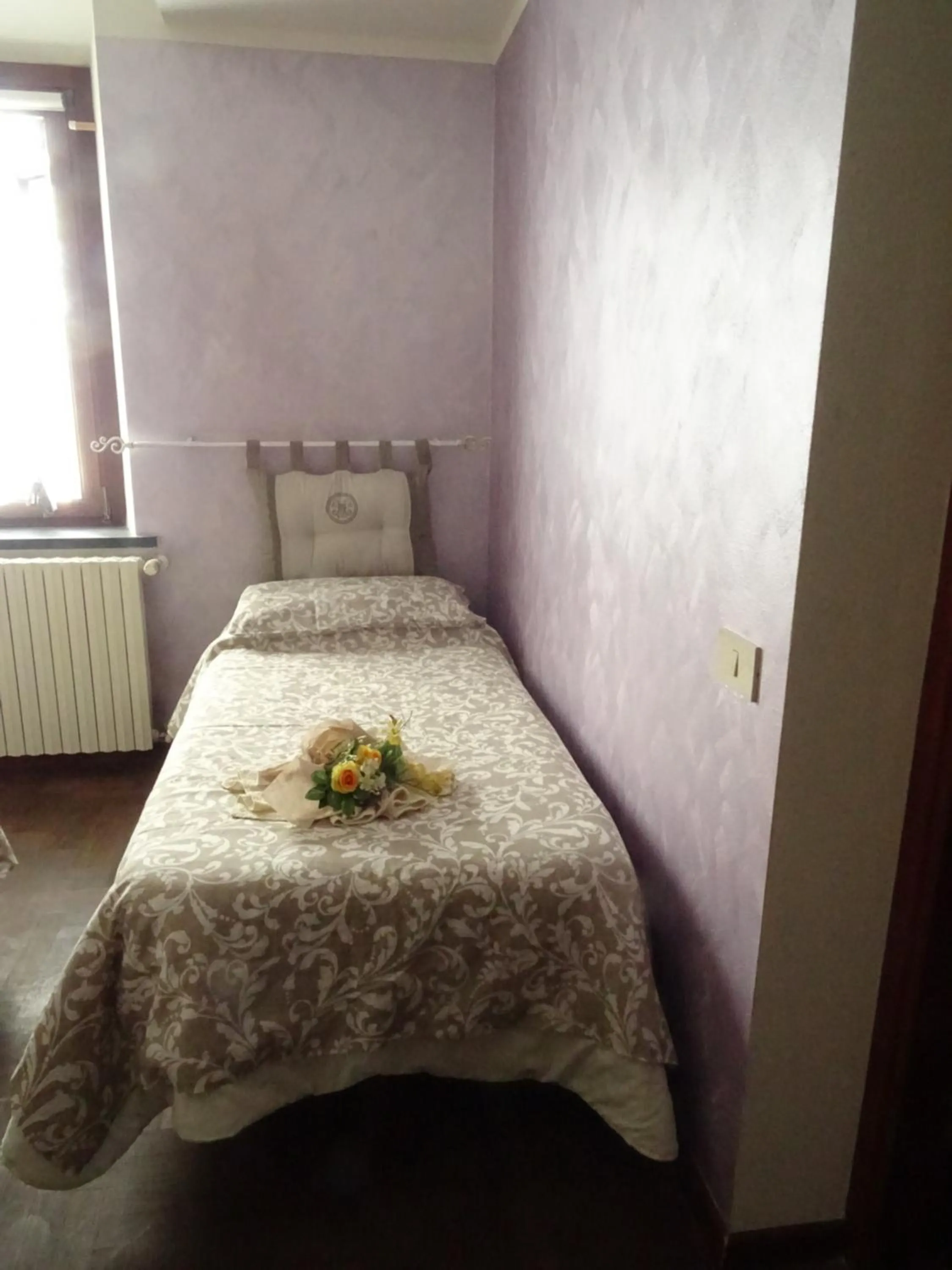 Bed in Le Mimose B&B