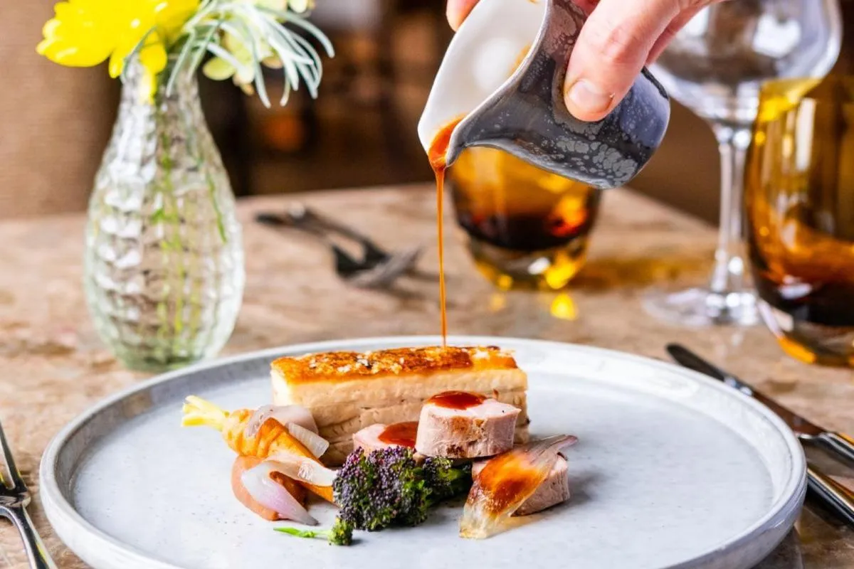 Food in Burleigh Court Hotel