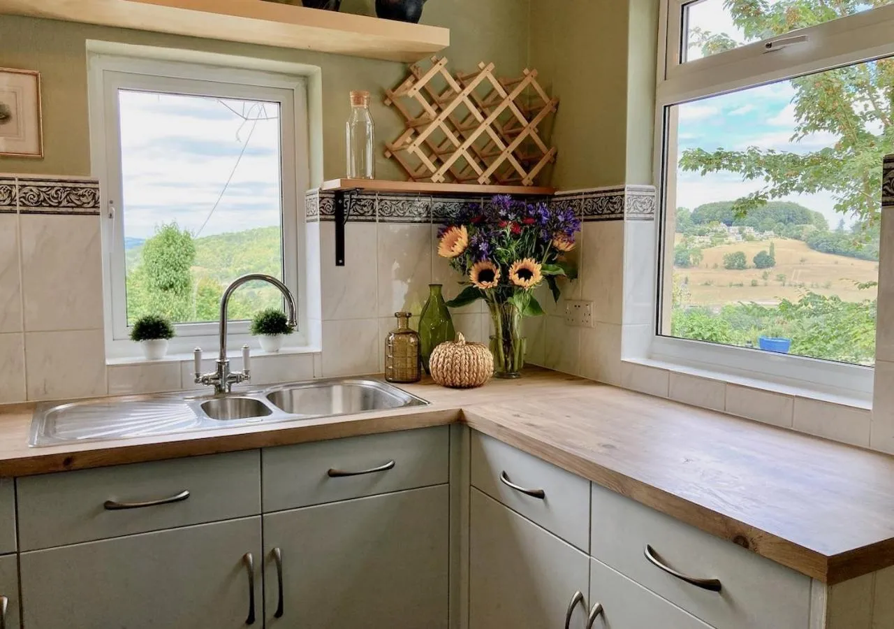 kitchen in Burleigh Court Hotel