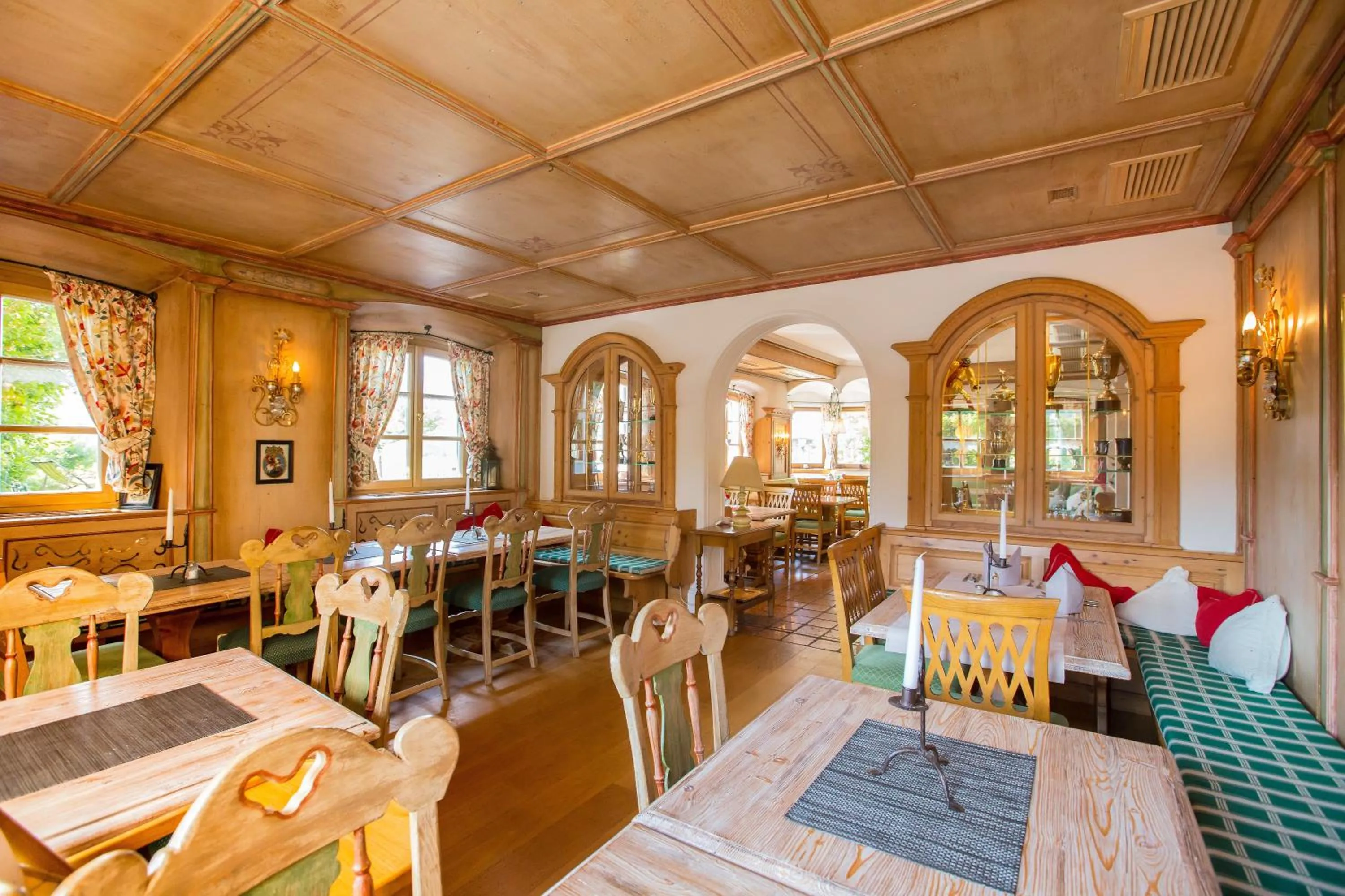 Restaurant/places to eat in DEVA Villa Mittermaier