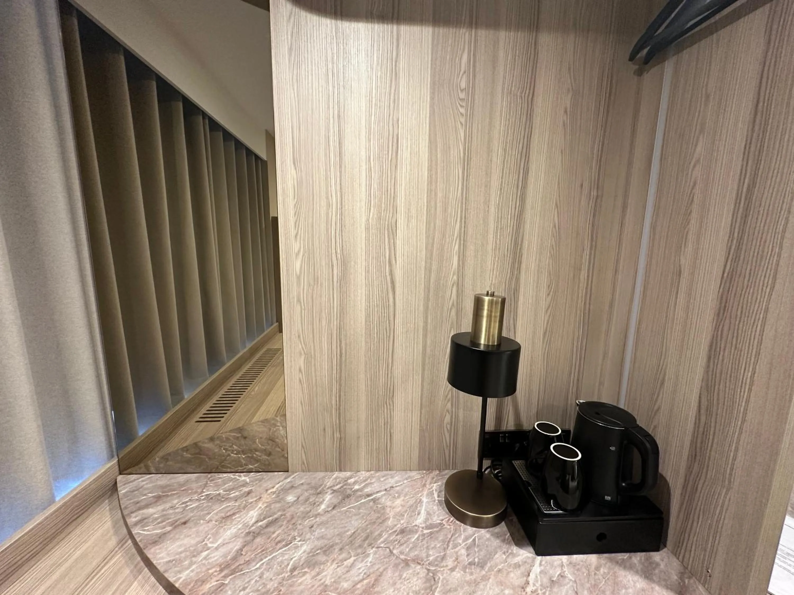 Coffee/tea facilities in Mabledon Court Hotel