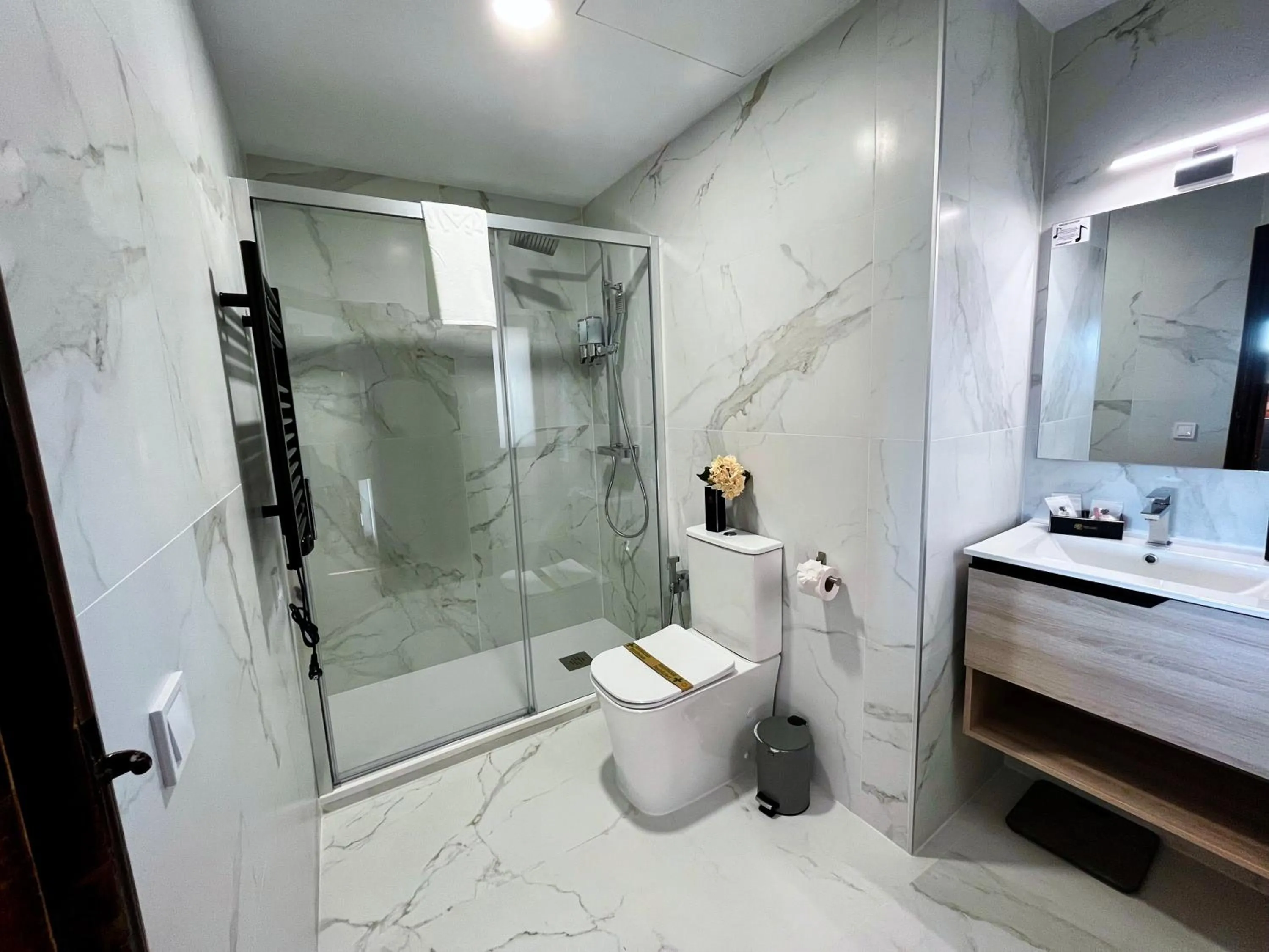 Shower in Casón De Los López Apartments