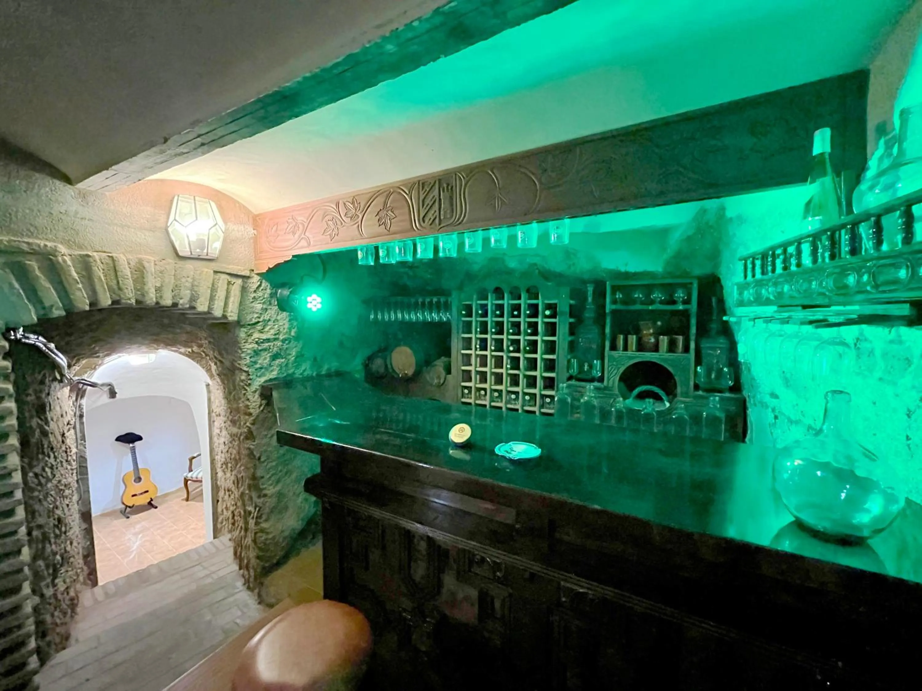 Nightclub / DJ in Casón De Los López Apartments