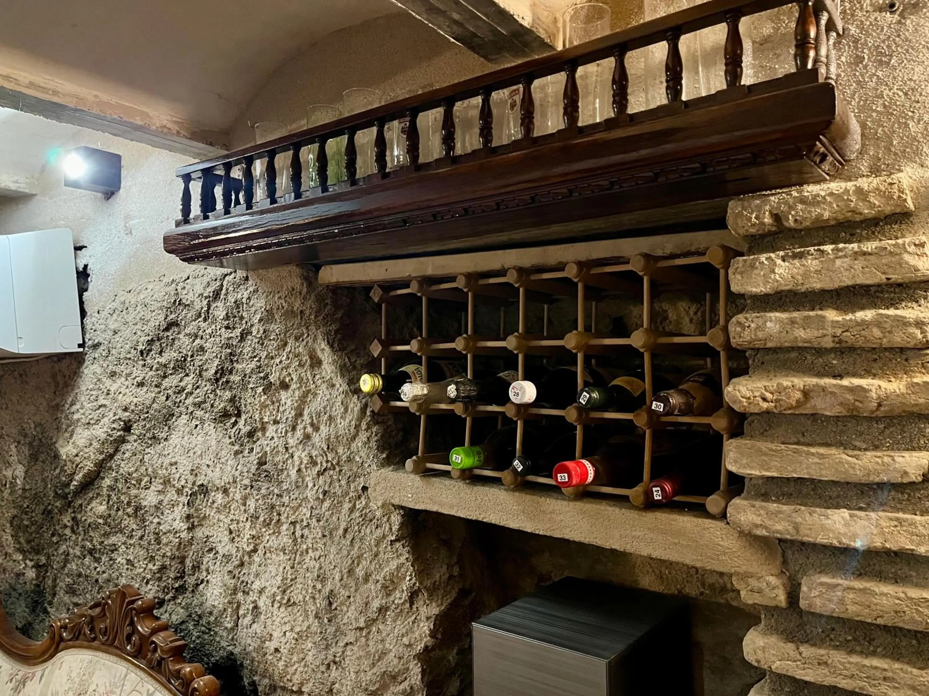 Nightclub / DJ in Casón De Los López Apartments