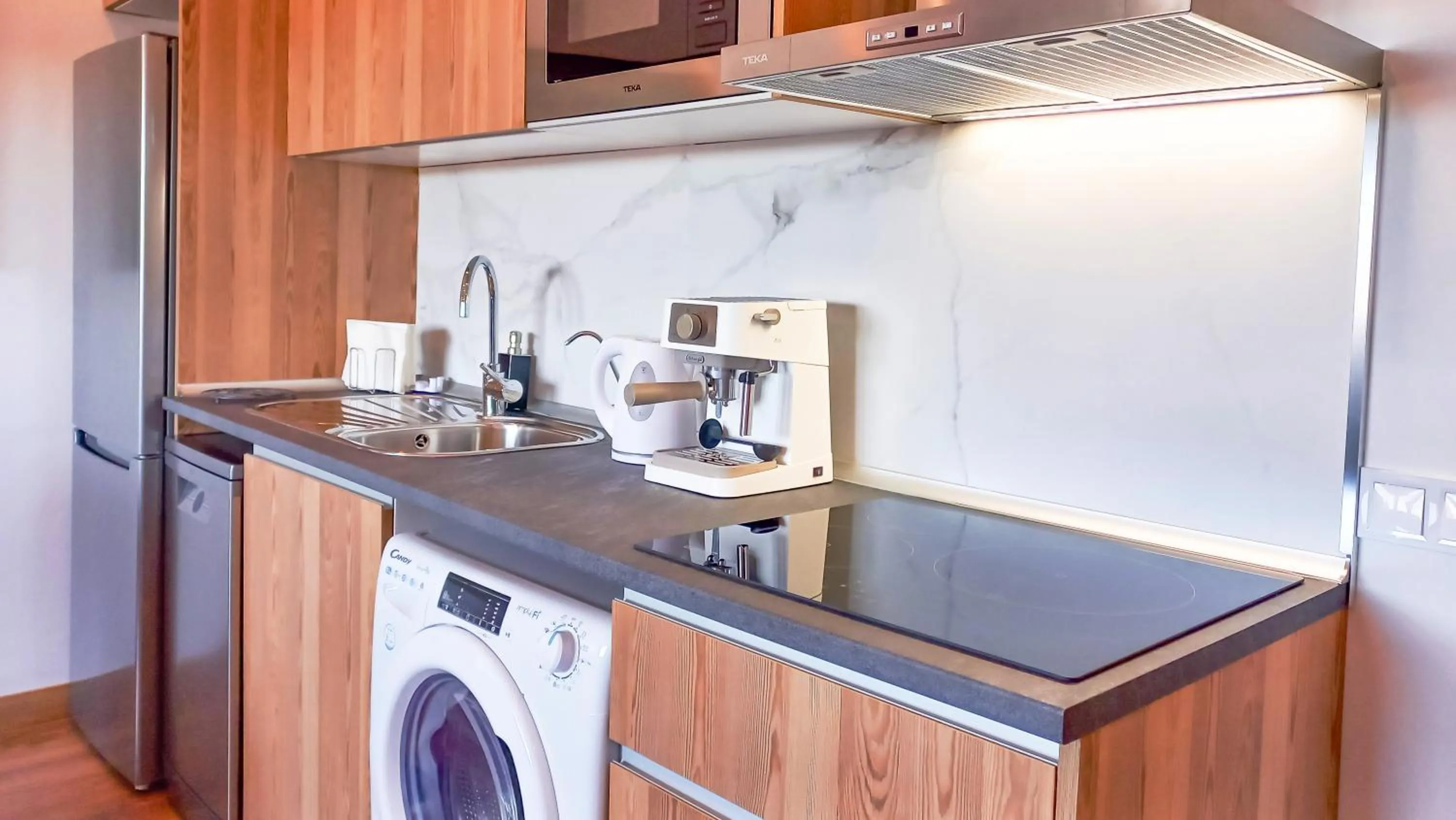 Coffee/tea facilities in Casón De Los López Apartments