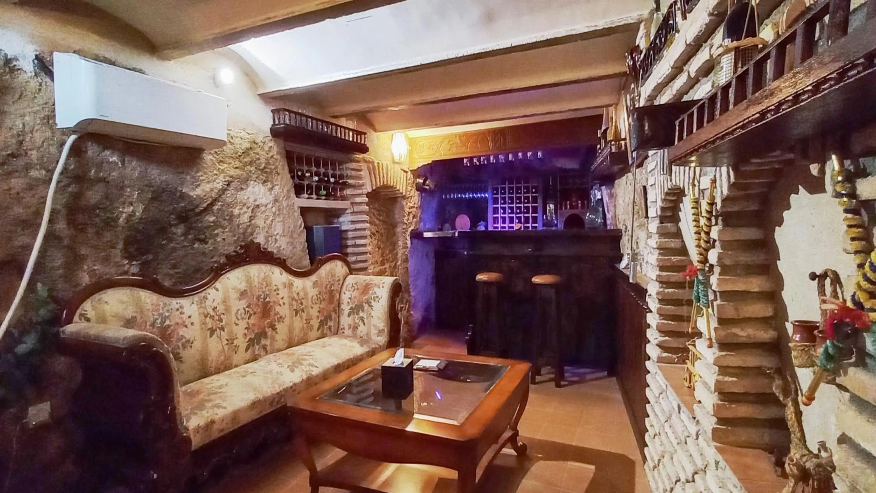 Game Room in Casón De Los López Apartments