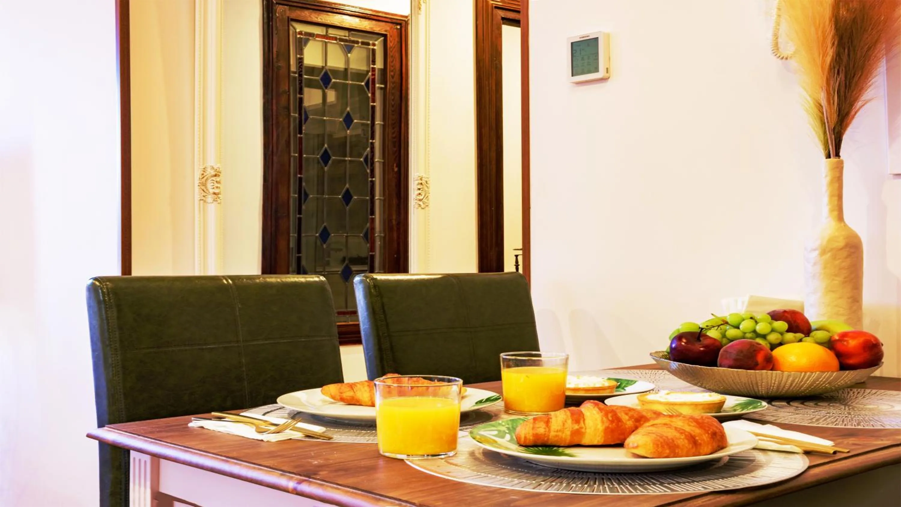 Living room in Casón De Los López Apartments