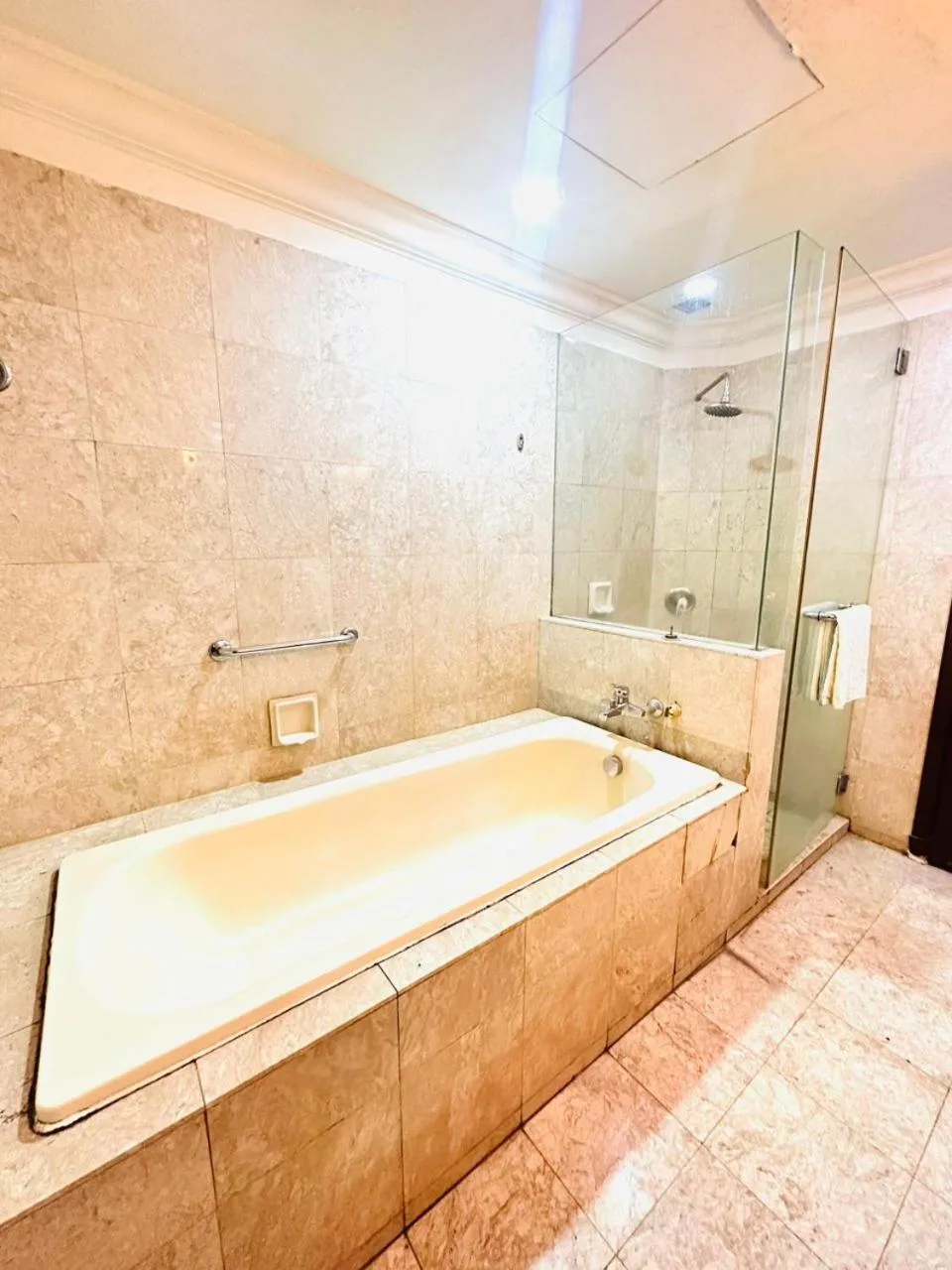 Bath in KL COZY GOLD SUITE At TIMES SQUARE