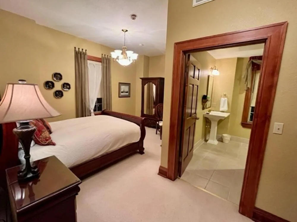 Bed in The Port Hotel