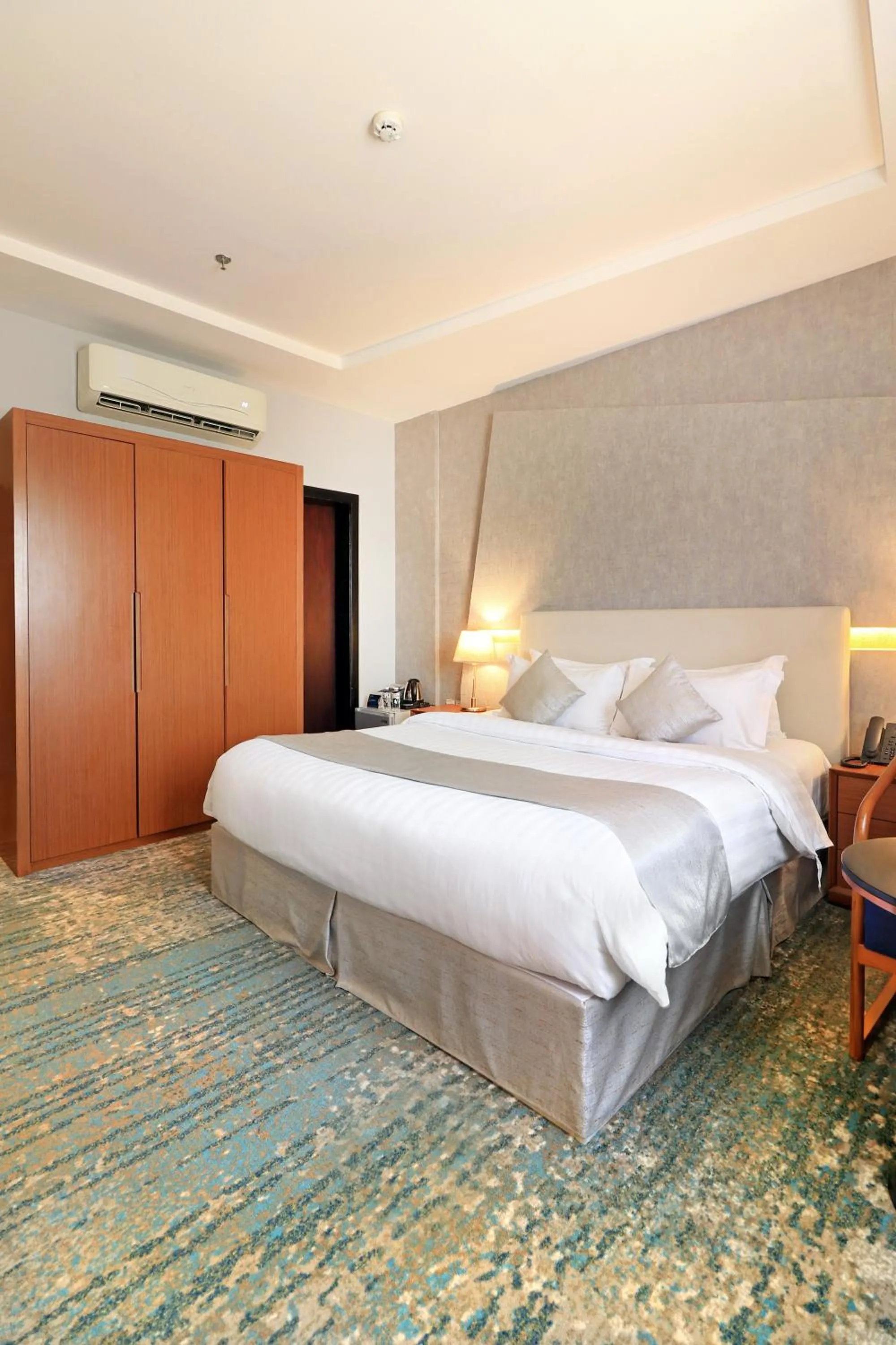 Bed in Skoop Hotel Jeddah