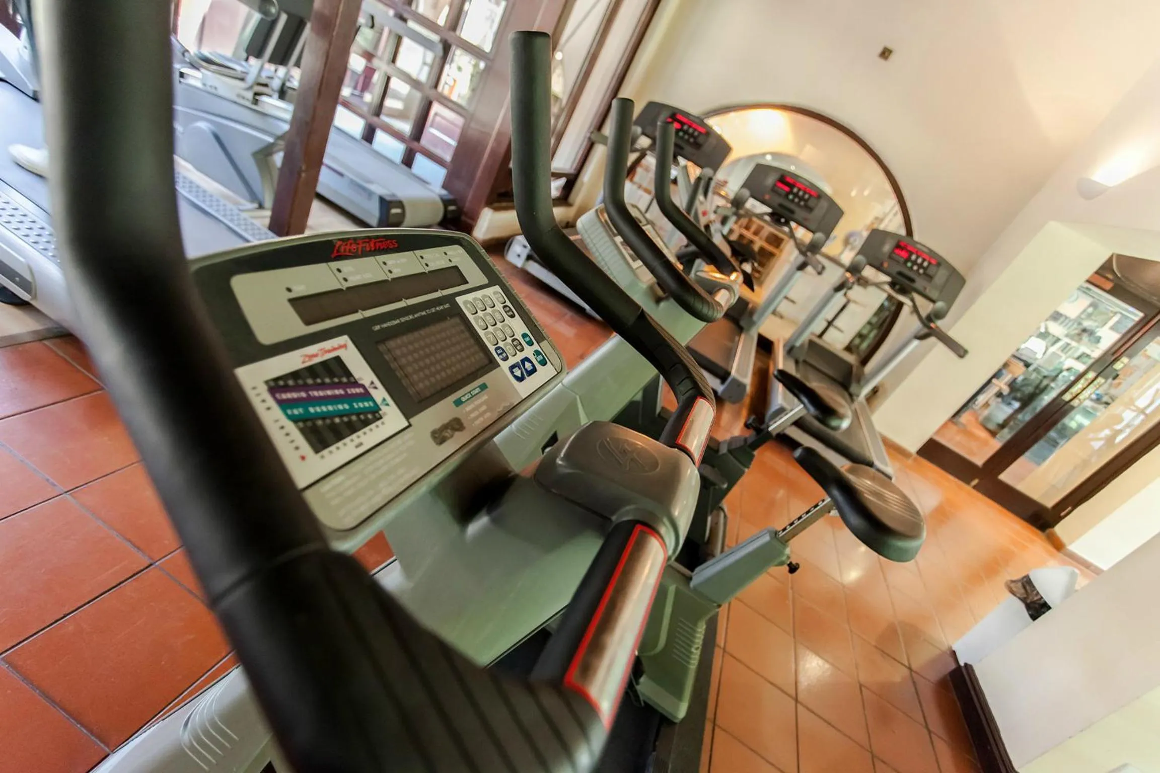 Fitness centre/facilities in Europa Gatwick Hotel