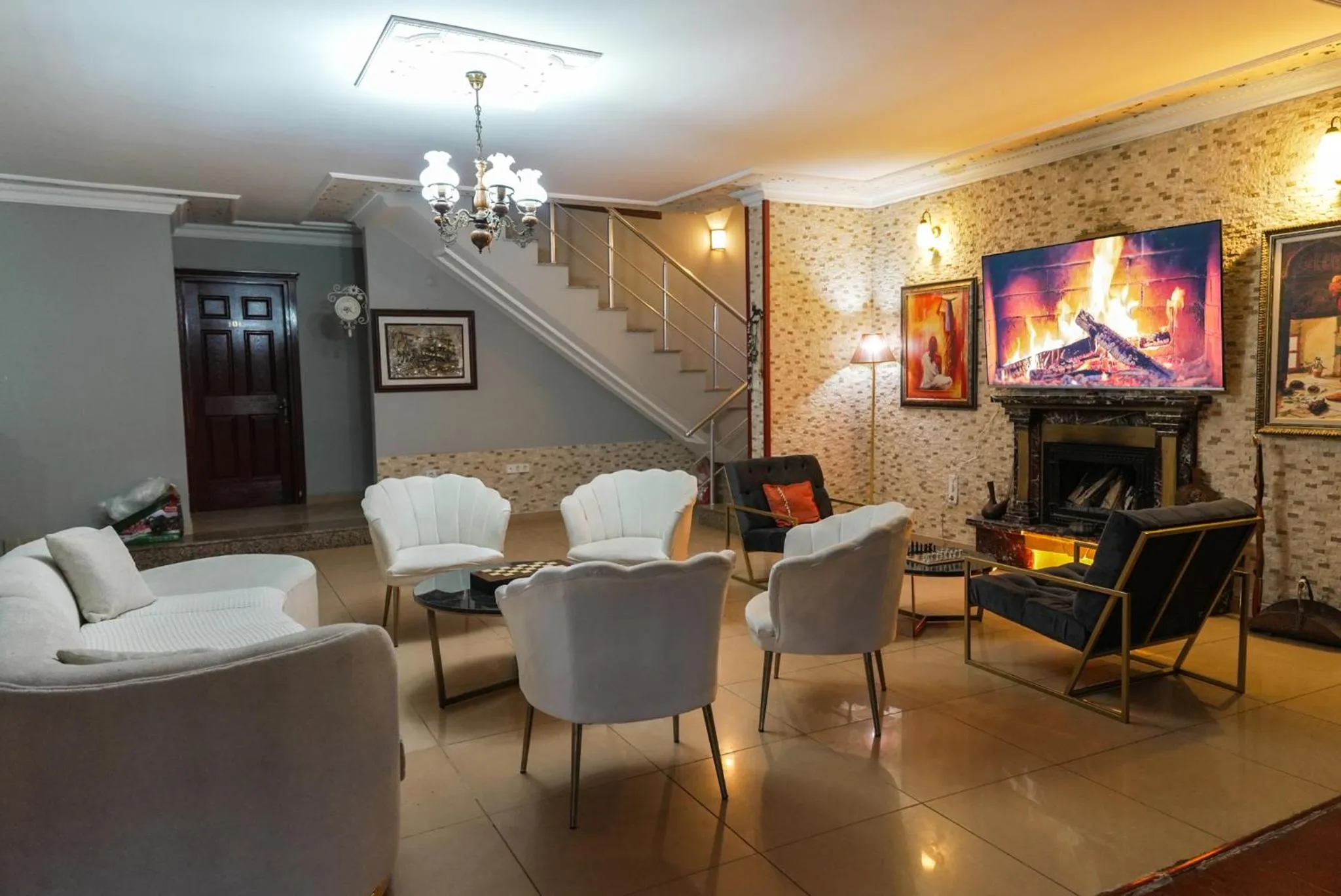 TV and multimedia in BUTTERFLY BOUTIQUE HOTEL AĞVA