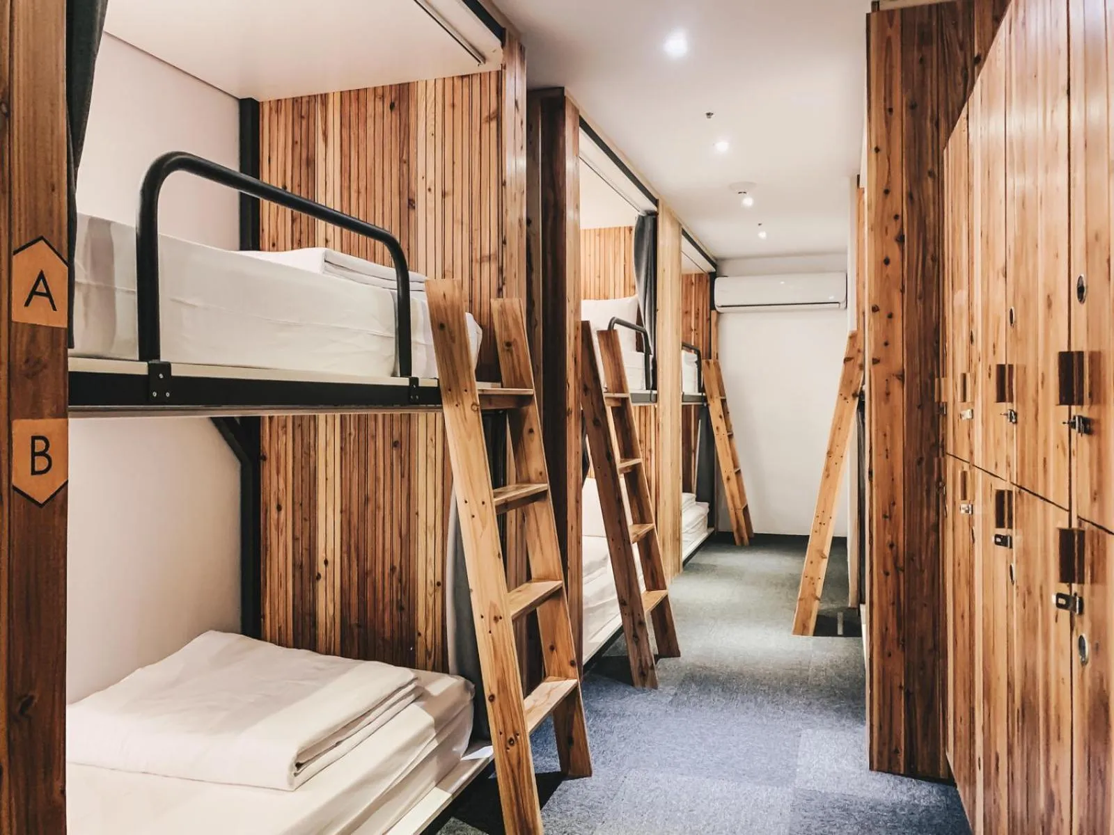 bunk bed, Bed in Star Hostel Taipei Main Station