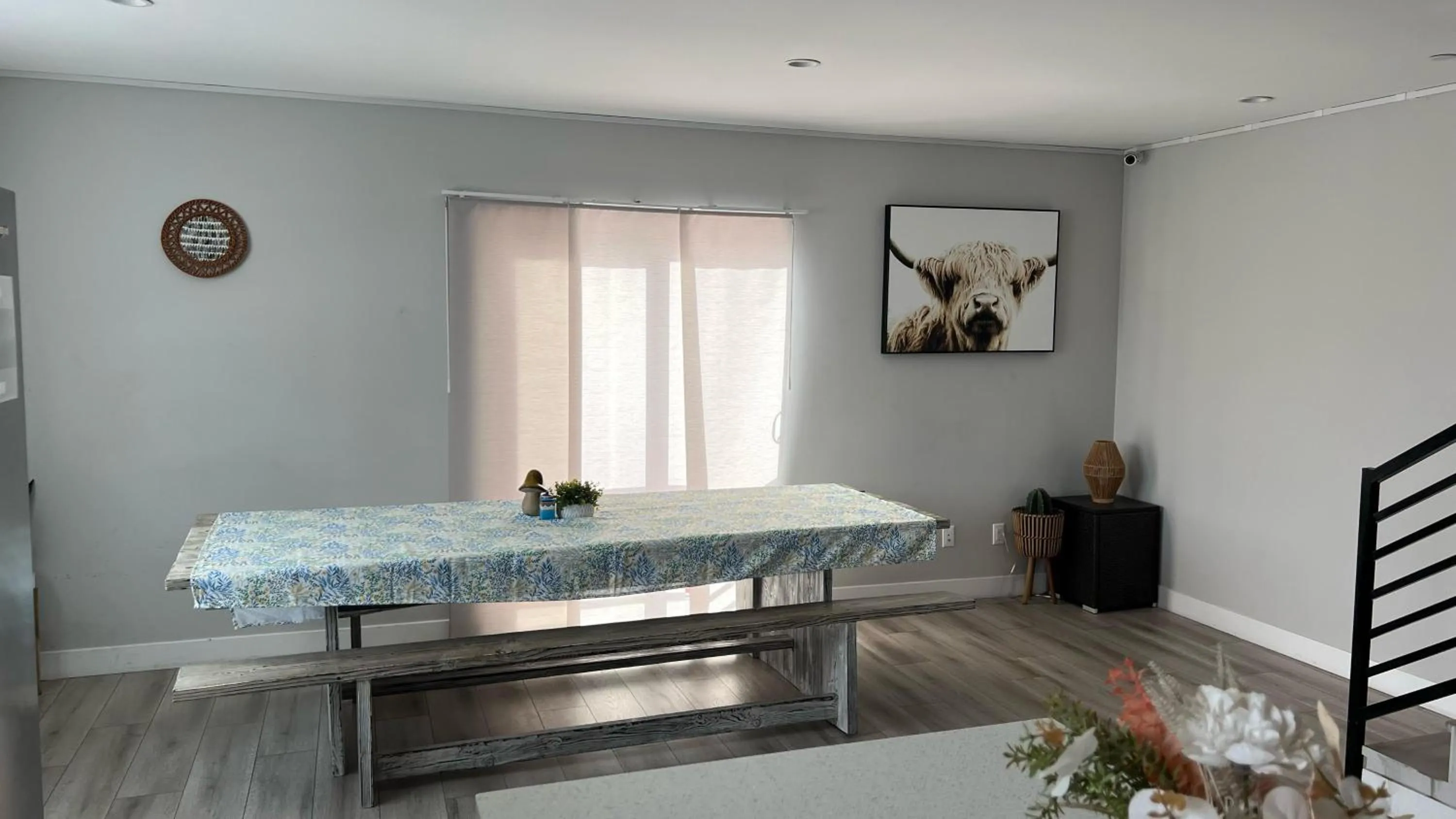 Kitchen or kitchenette in Normandie Hostel