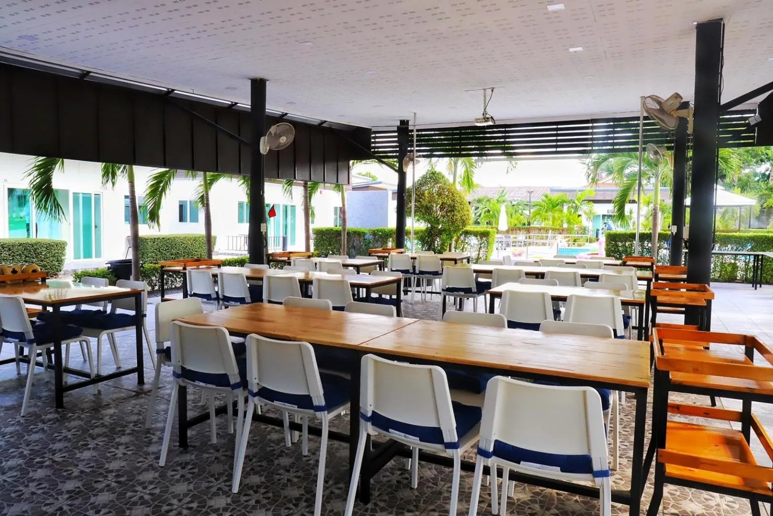 Restaurant/places to eat in Billabong Golf Club & Resort