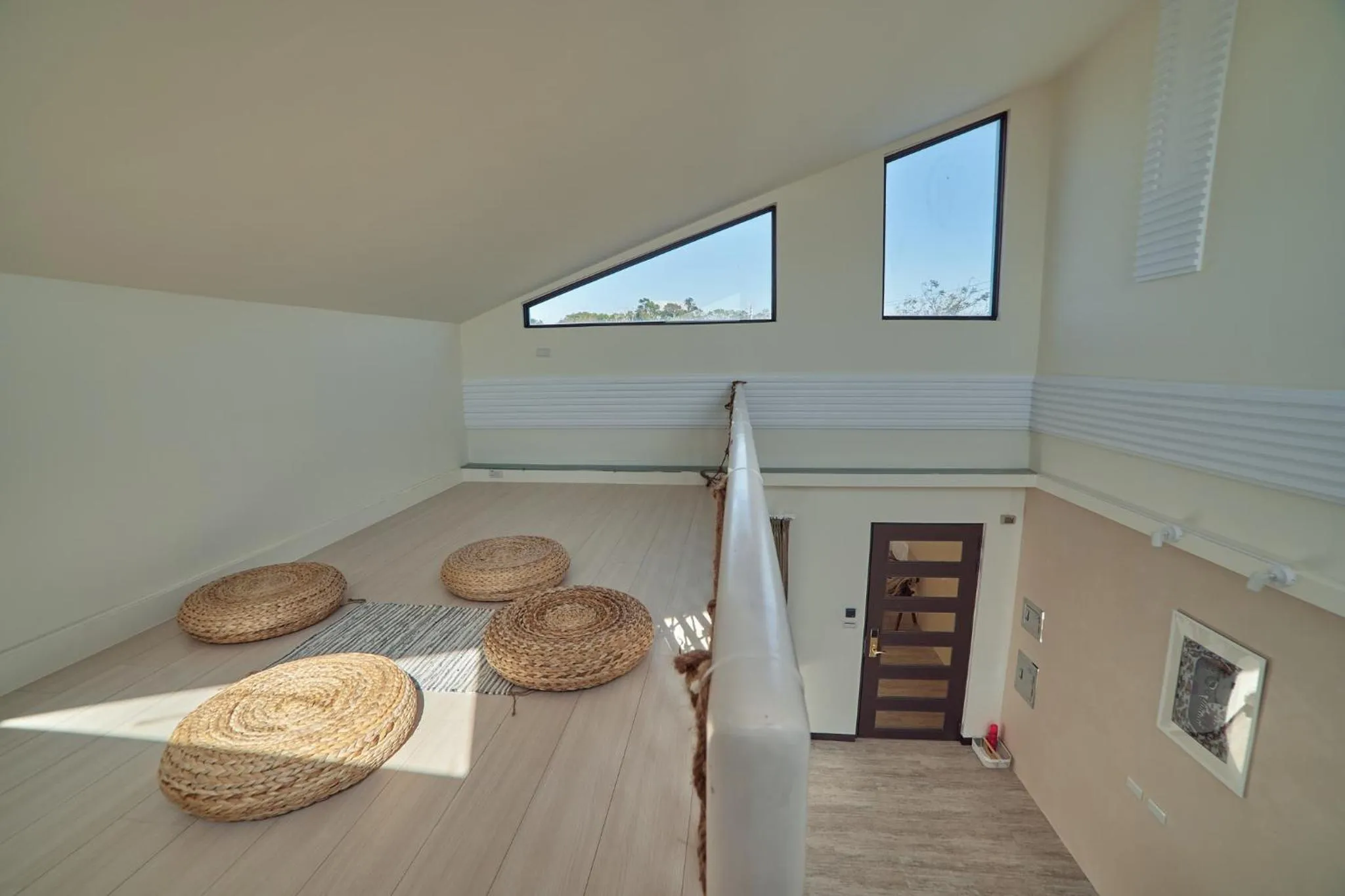 Seating area in Cliff Villa