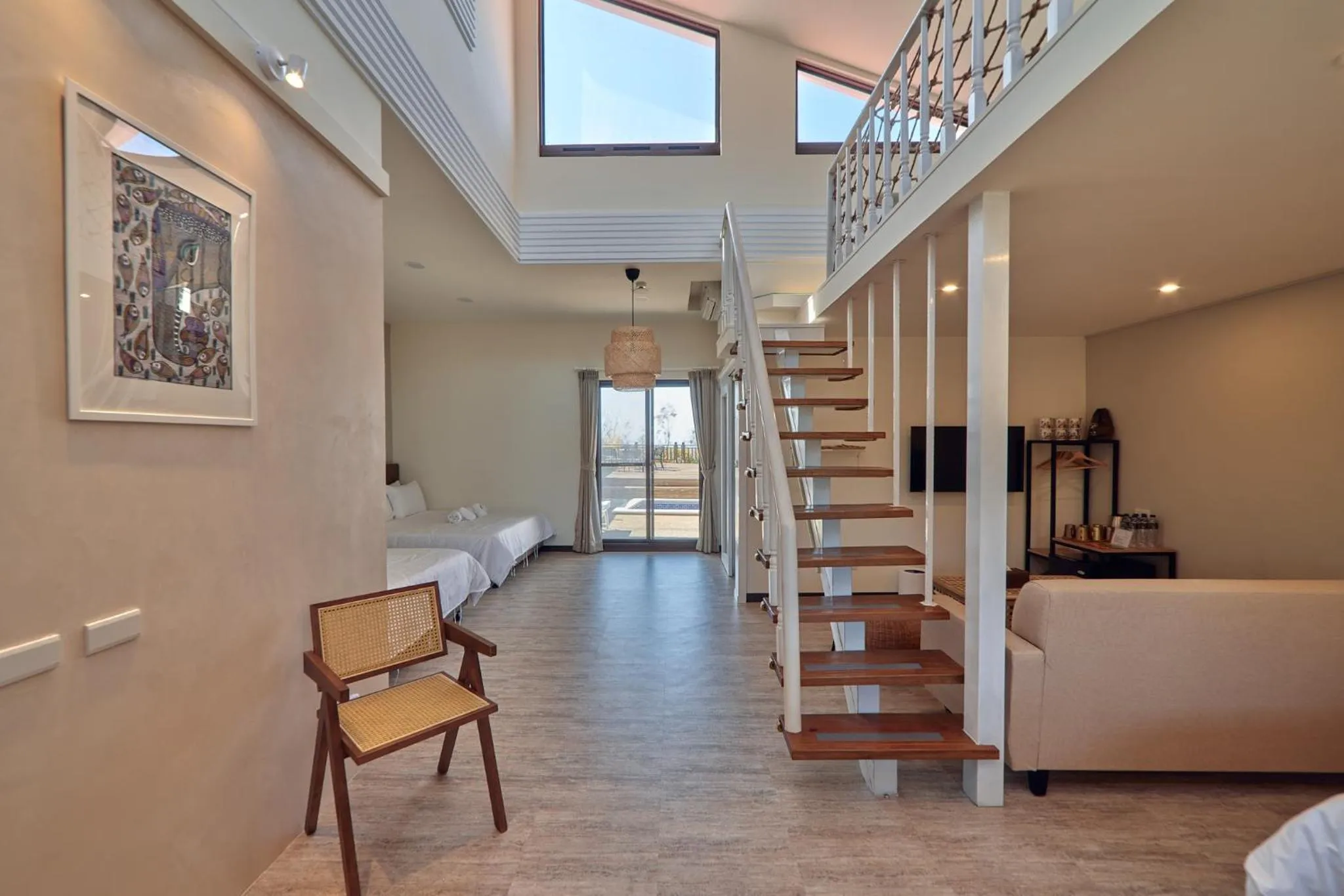 Photo of the whole room in Cliff Villa