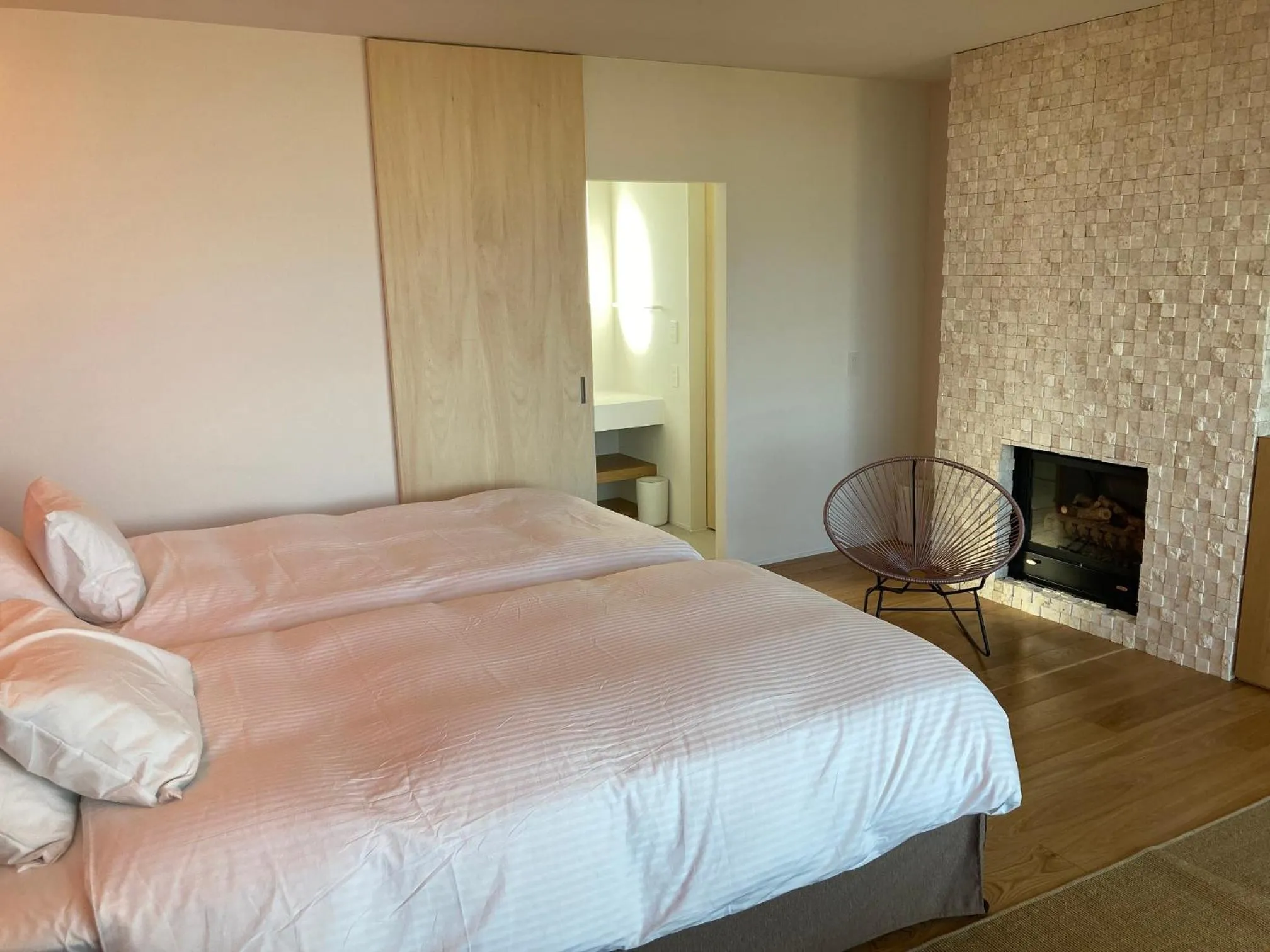 Bed in そらすな Beach Side Resort Hotel