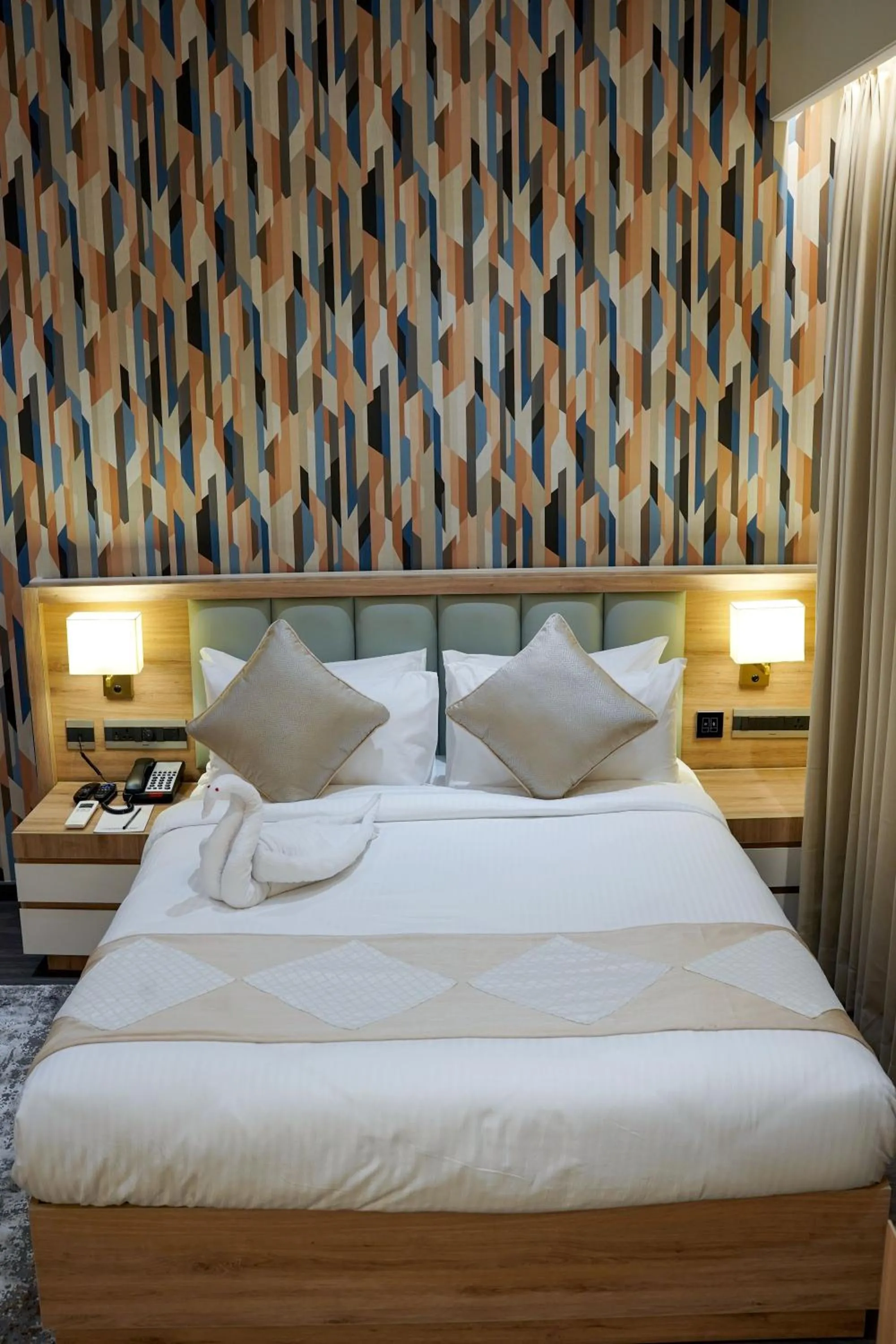 Bed in M2 Square by Monday Premium