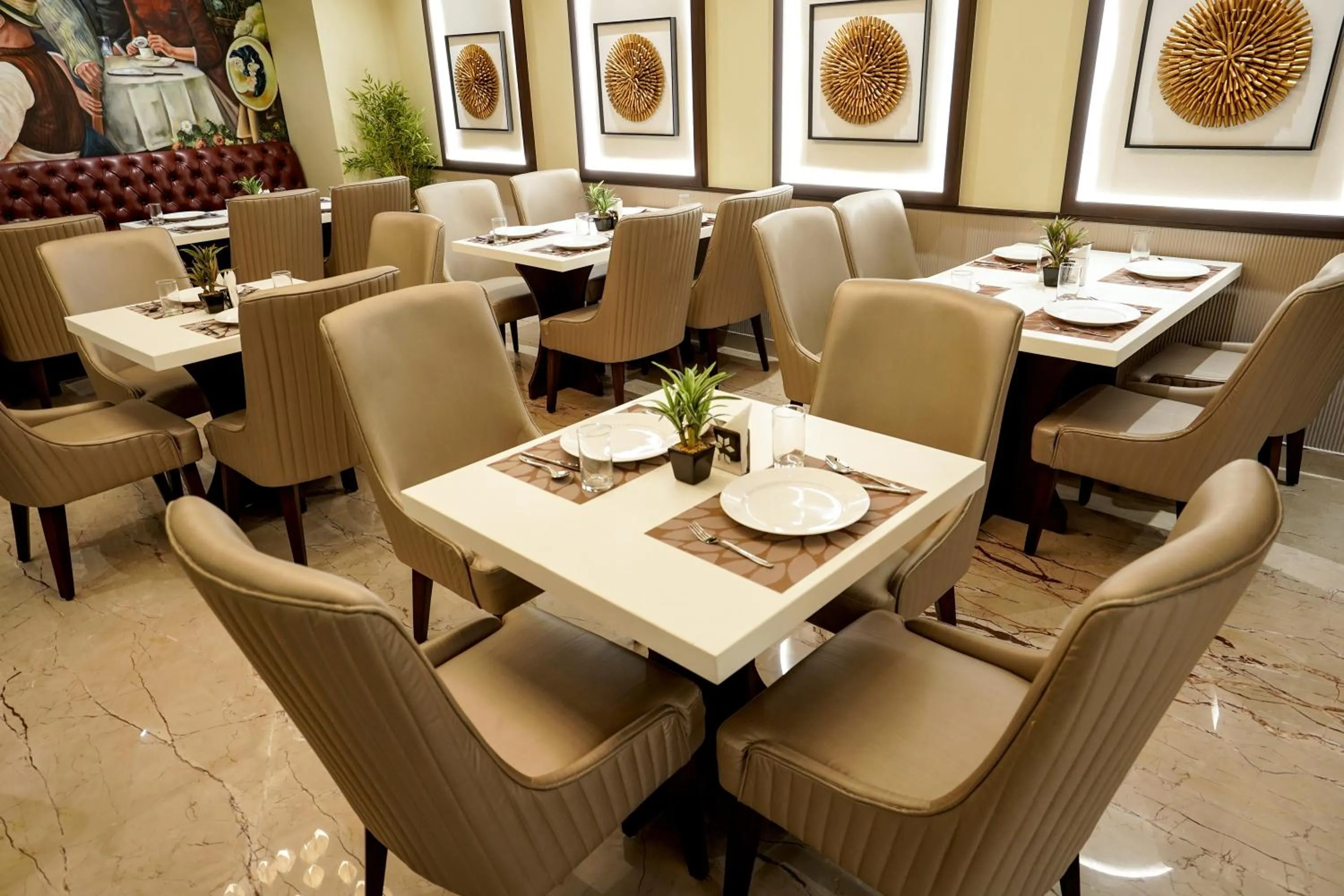 Restaurant/places to eat in M2 Square by Monday Premium