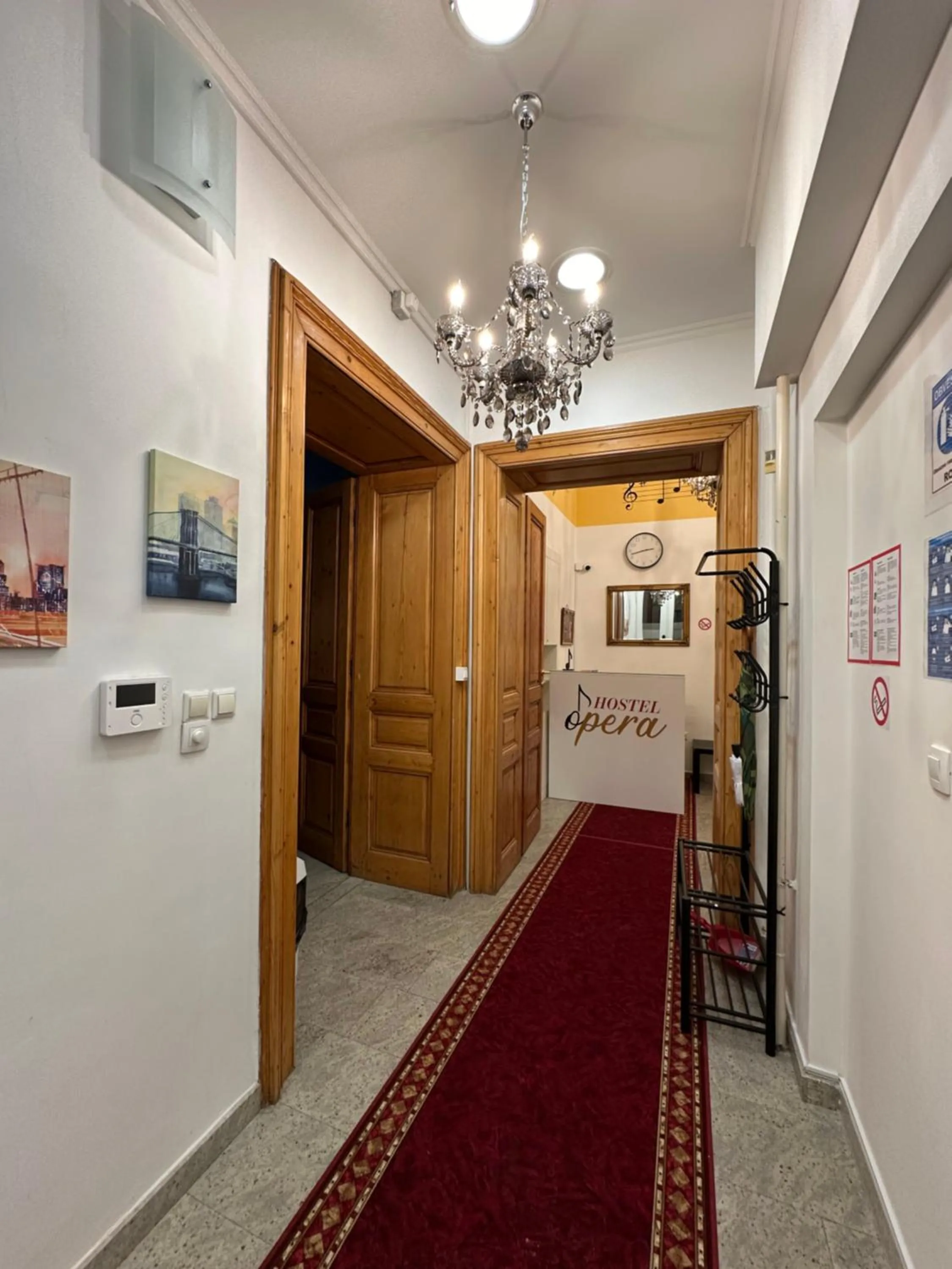 Lobby or reception in Hostel Opera