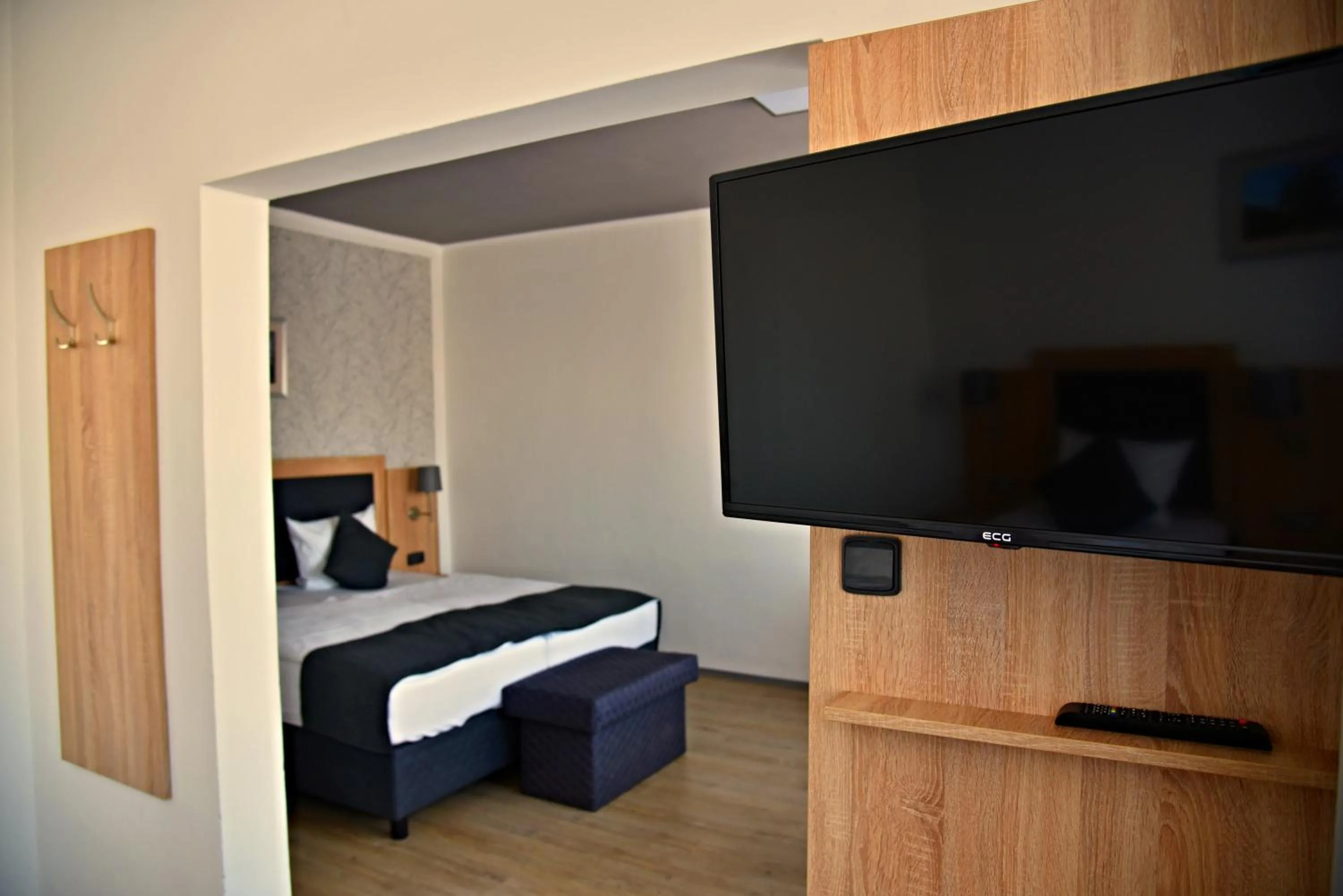 Photo of the whole room, Bed in Hotel Bobr