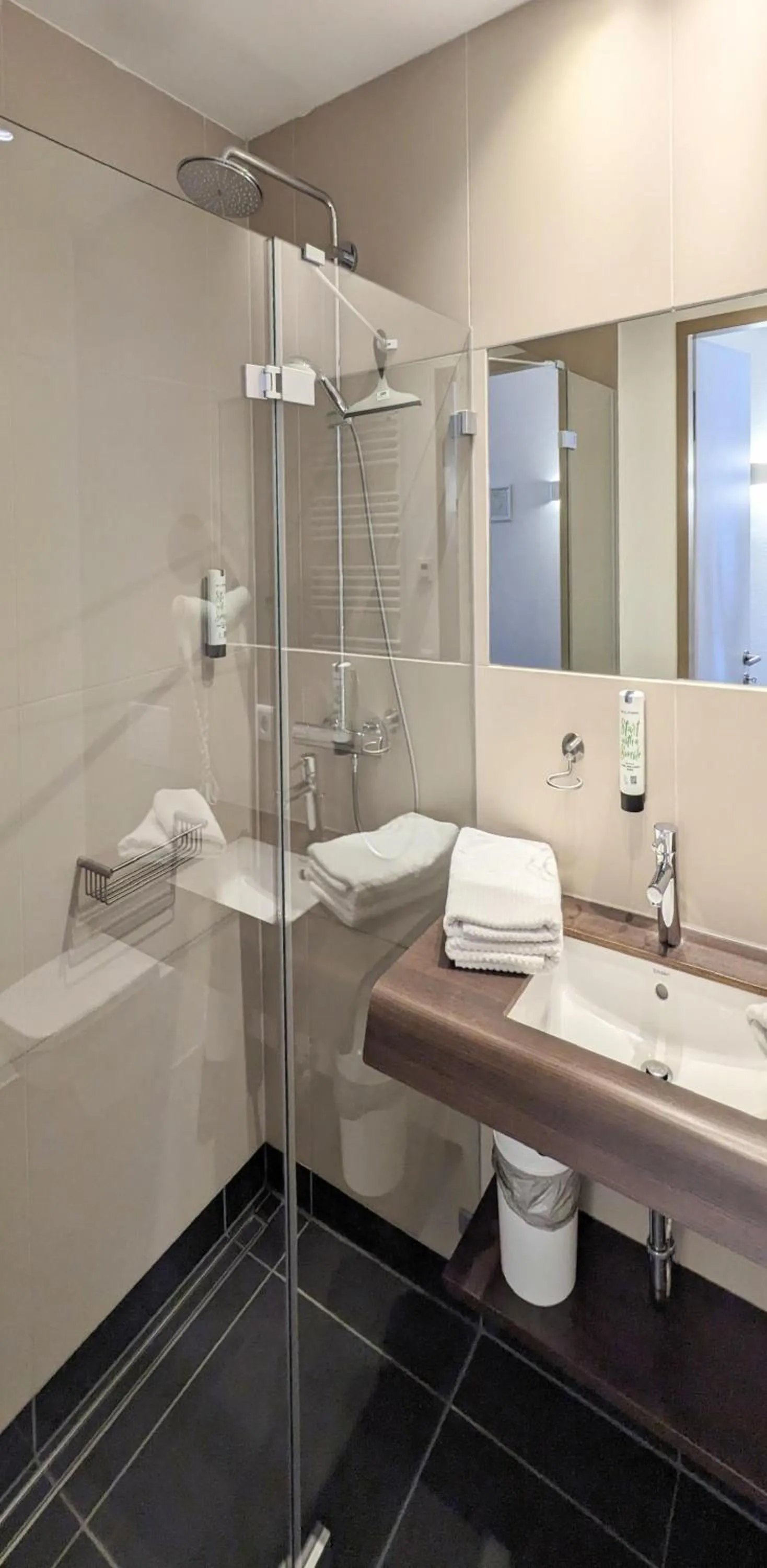 Bathroom in Boardinghaus Weinberg Campus