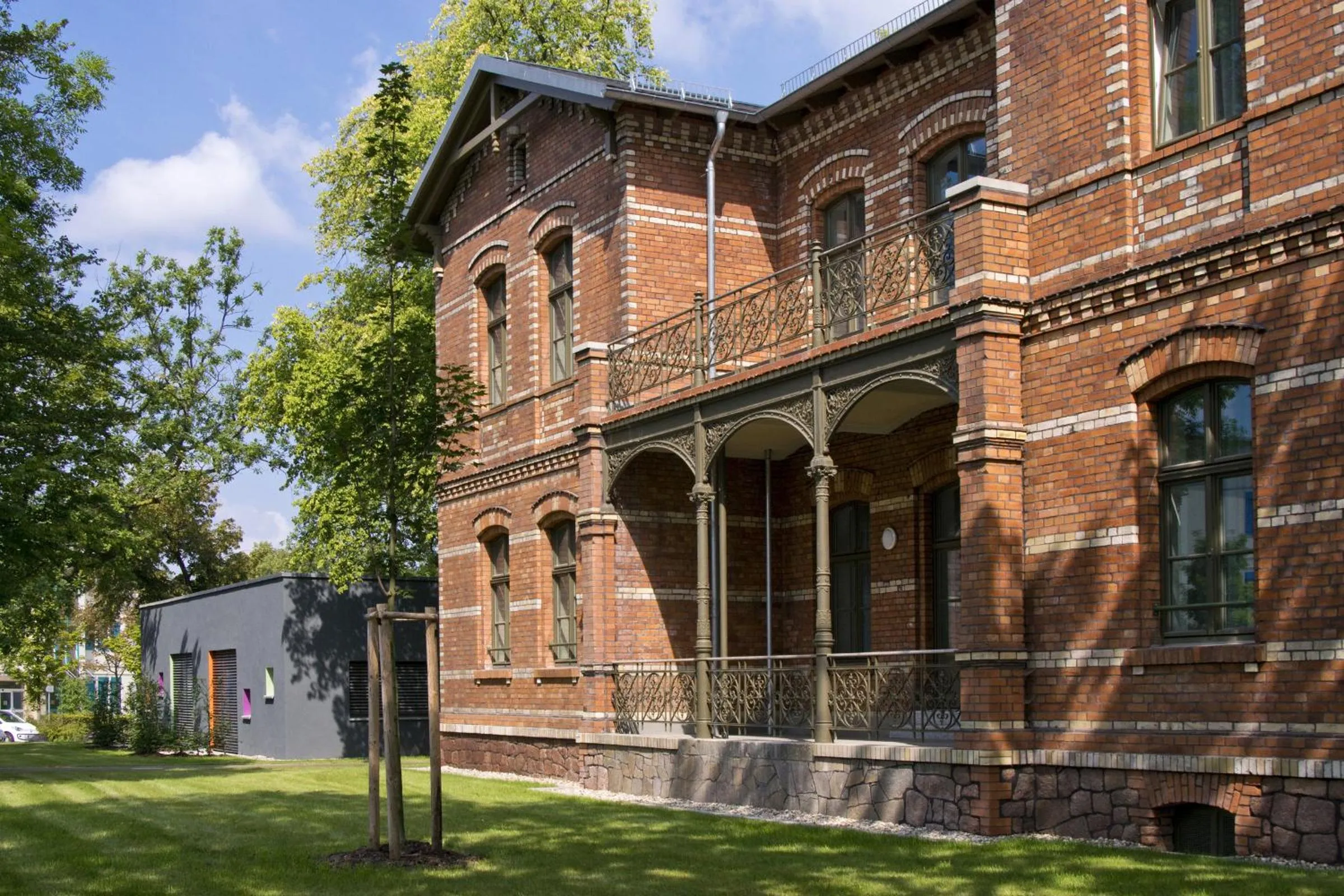 Facade/entrance in Boardinghaus Weinberg Campus
