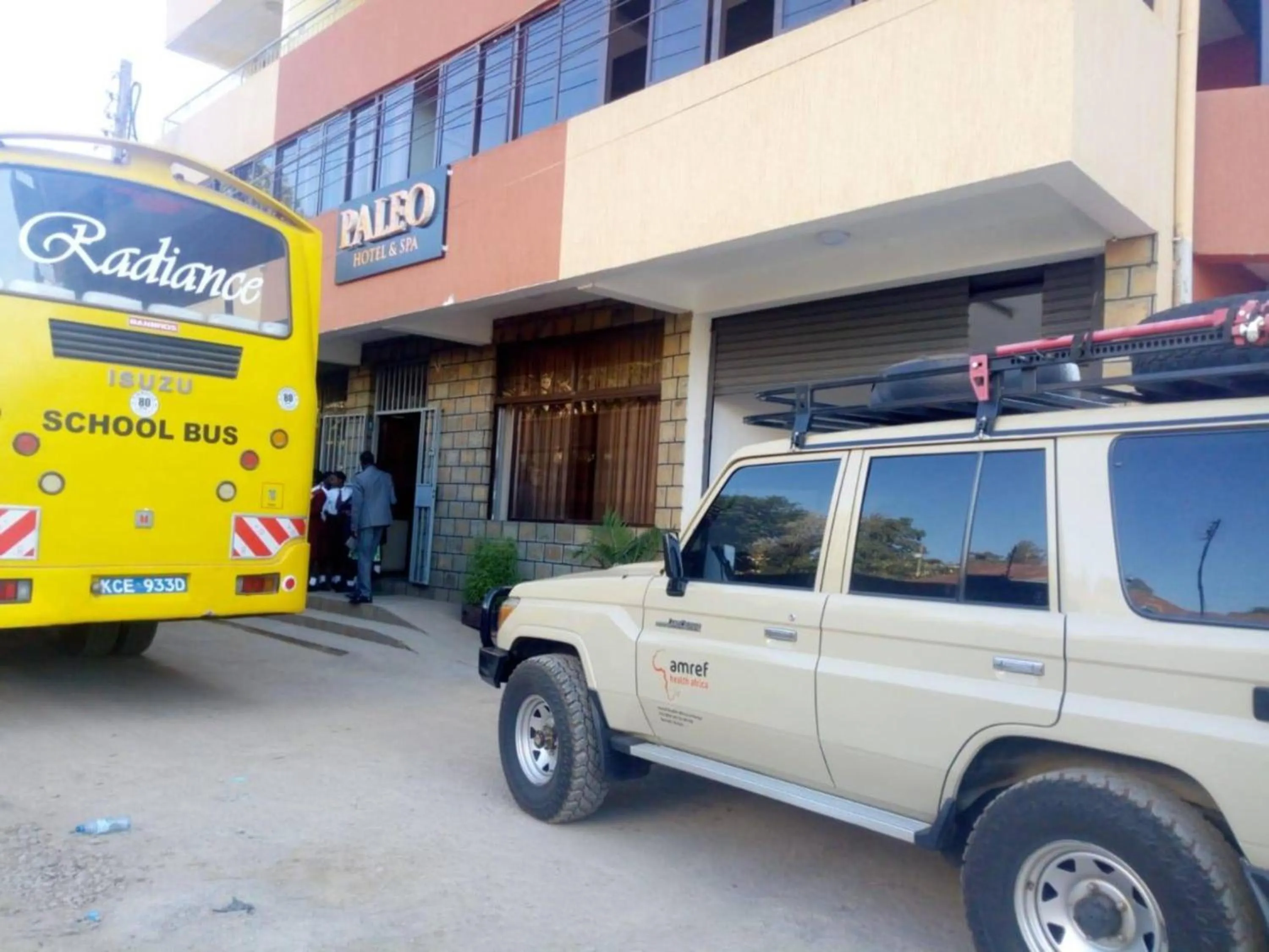 Parking in Paleo Hotel and Spa, Thika
