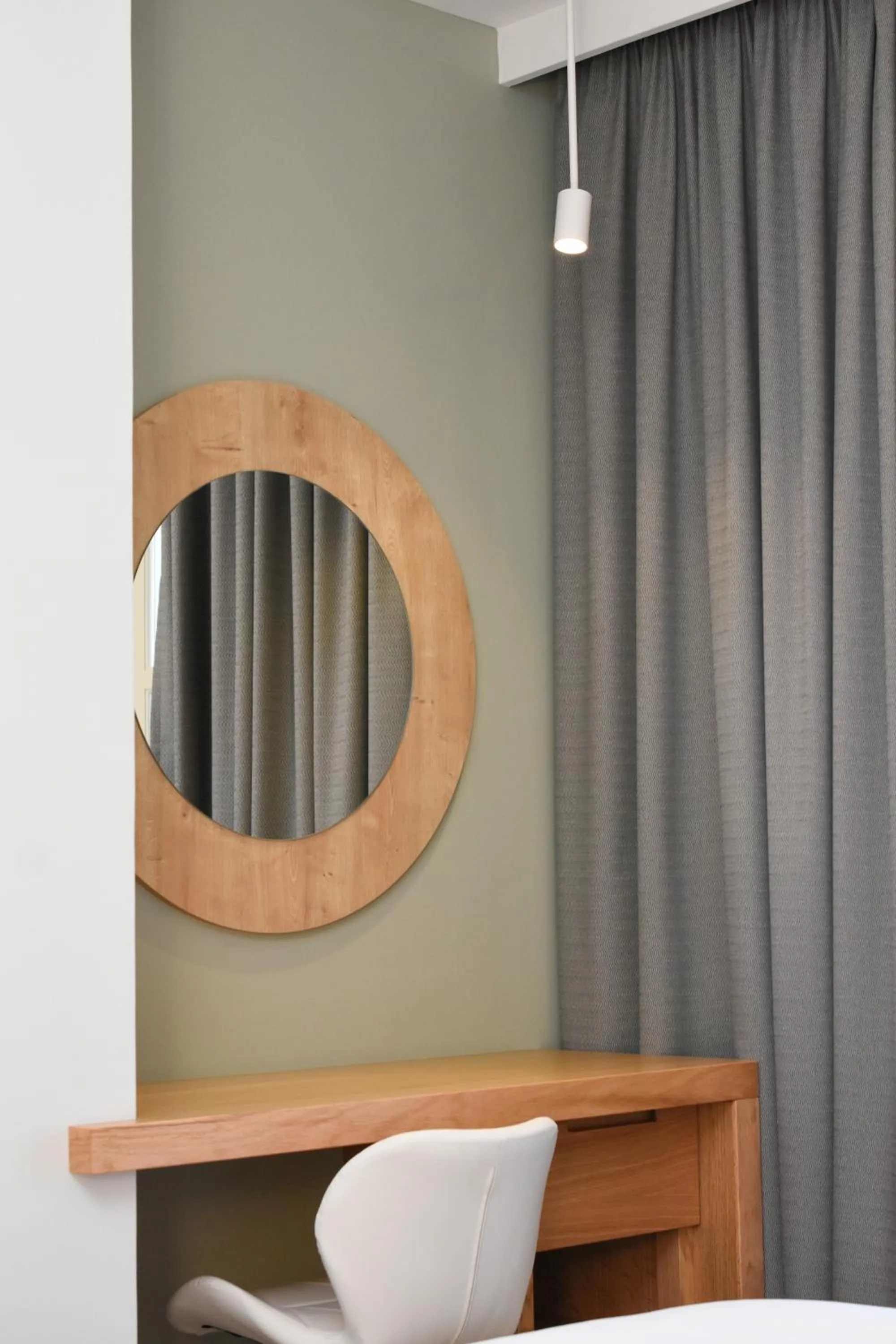 hair dresser in Elena Village Hotel & Suites