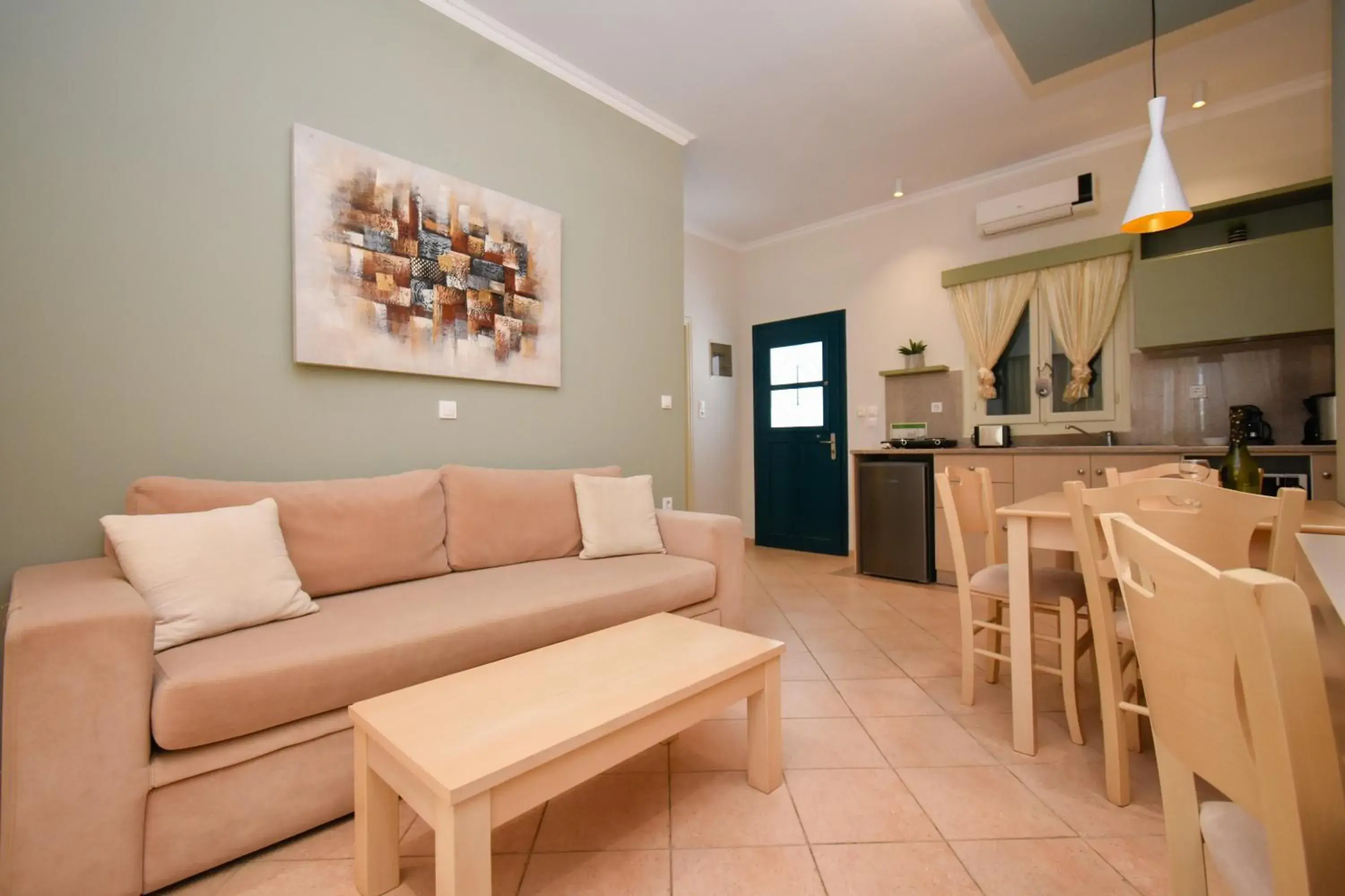 Deluxe Apartment in Elena Village Hotel & Suites Deluxe Apartment in Elena Village Hotel & Suites