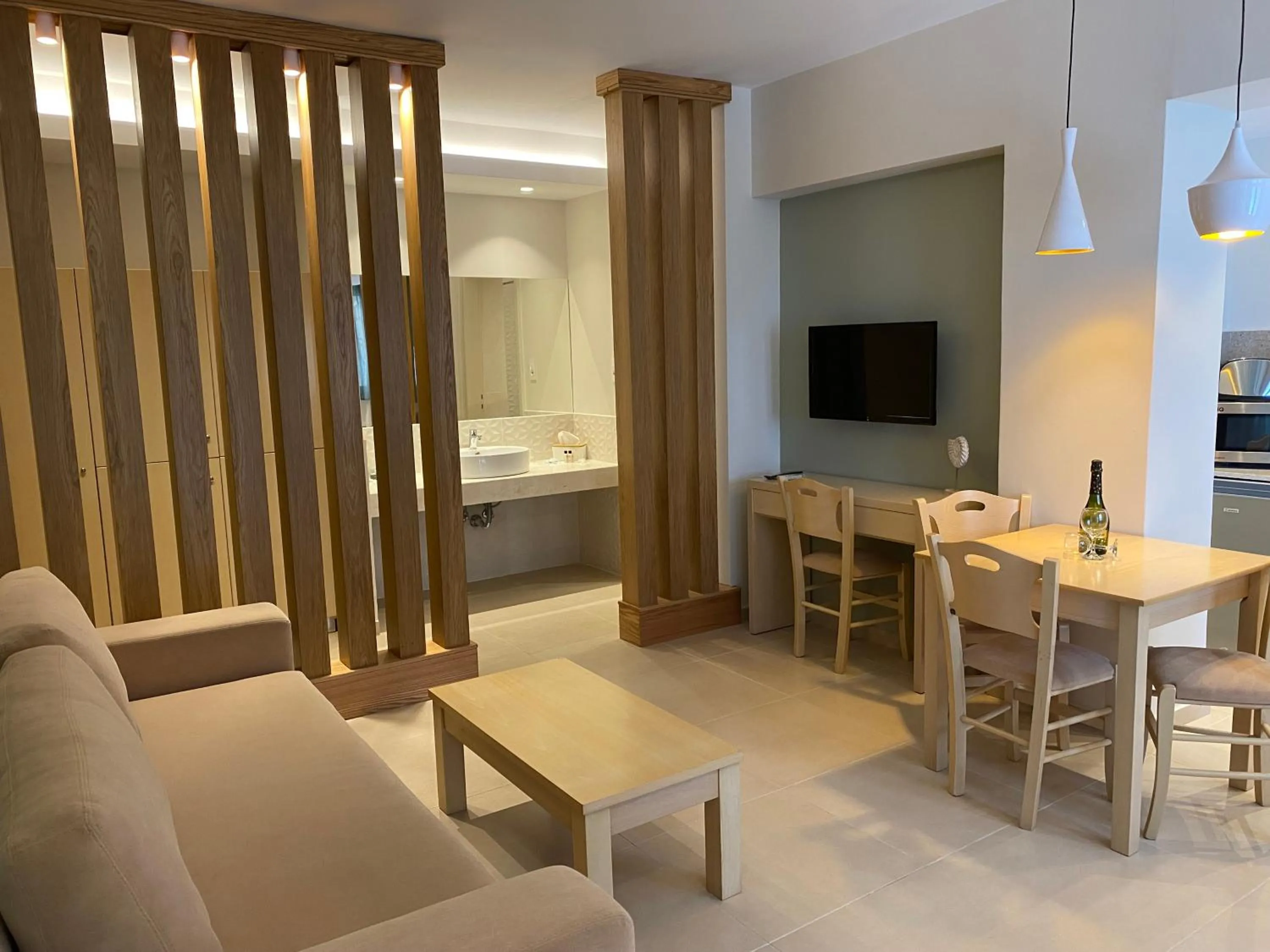 Living room in Elena Village Hotel & Suites