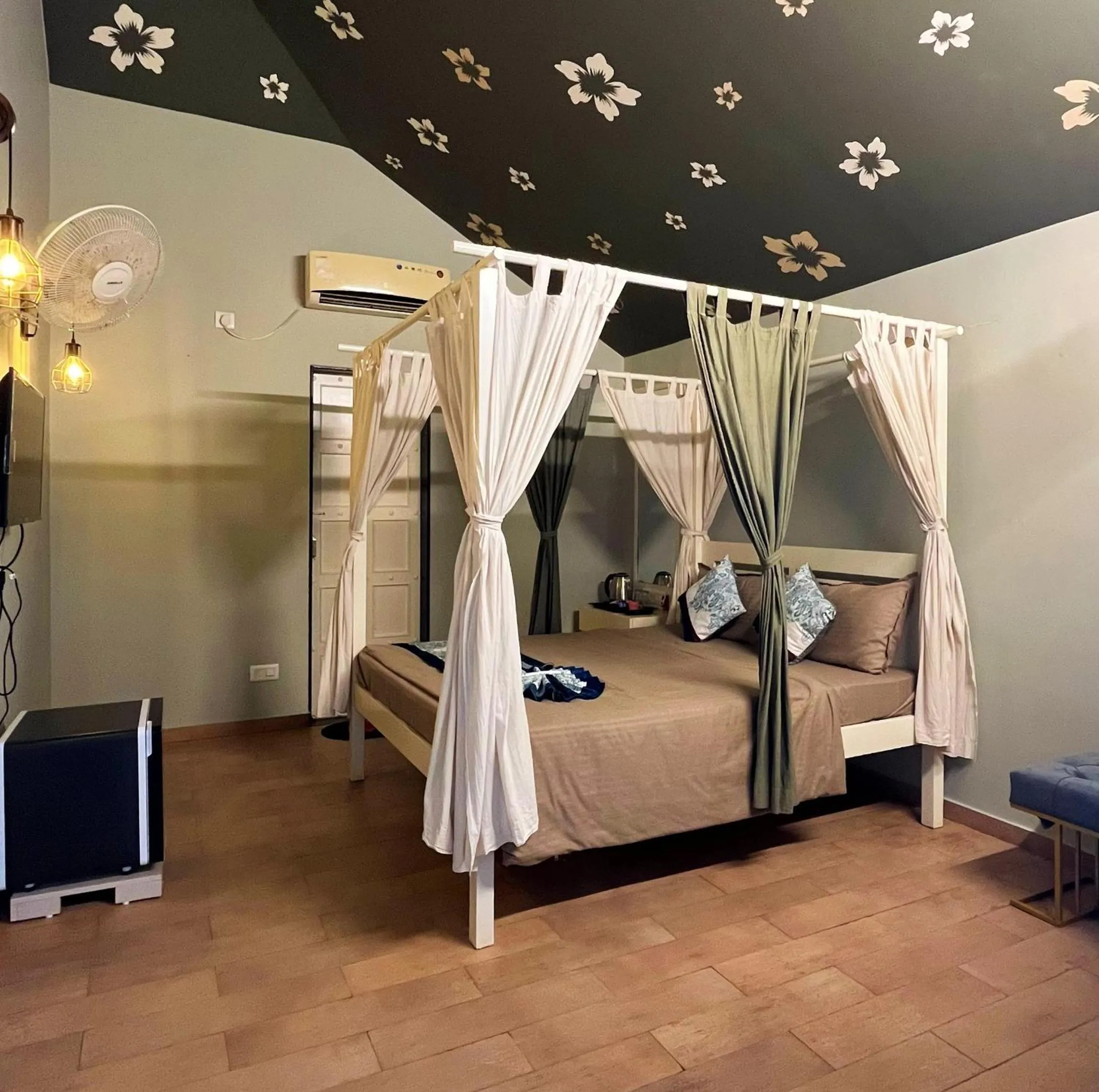 Bed in The Village Resort