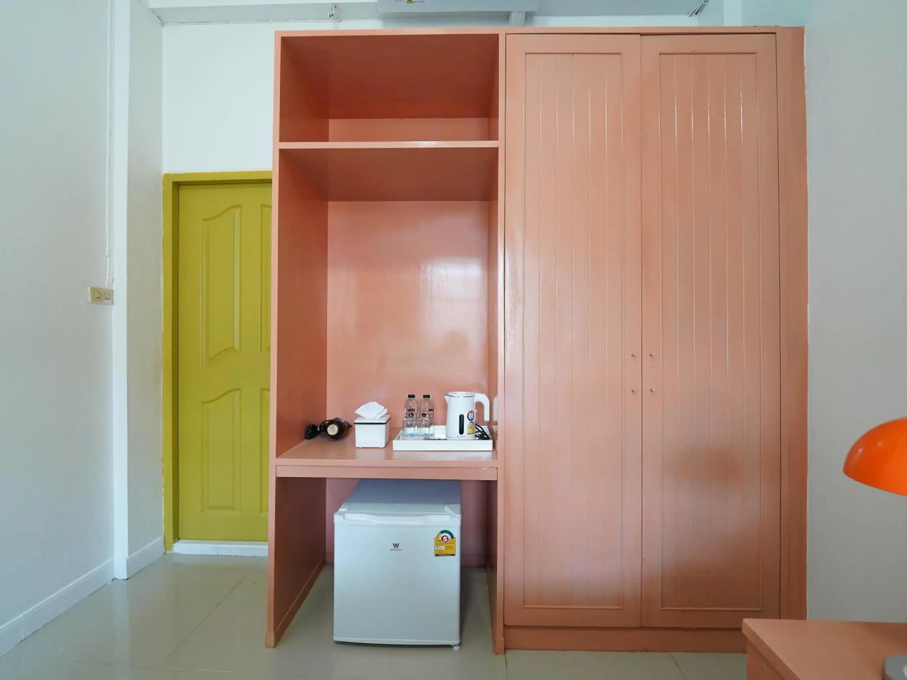 Family Room in RoomQuest Hotel Pratunam Family Room in RoomQuest Hotel Pratunam