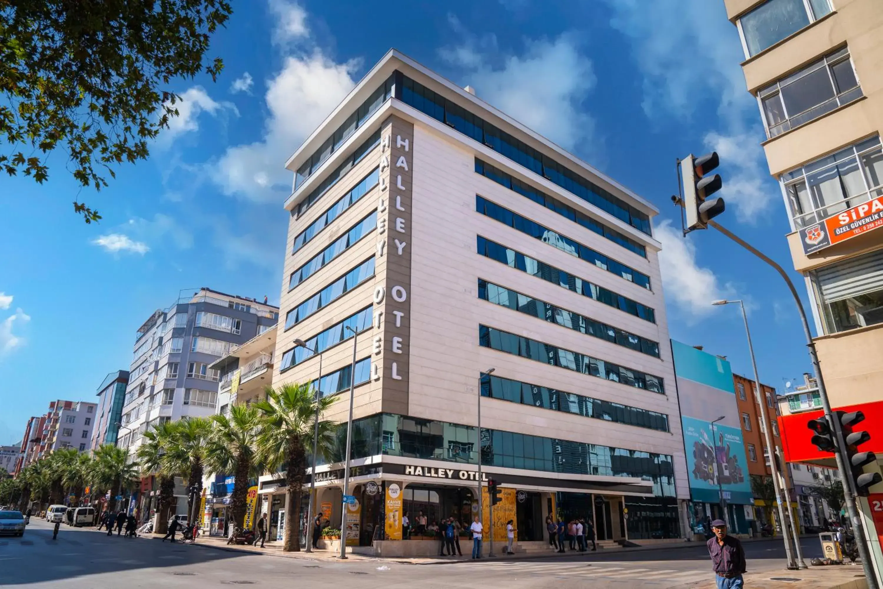 HALLEY OTEL HALLEY OTEL