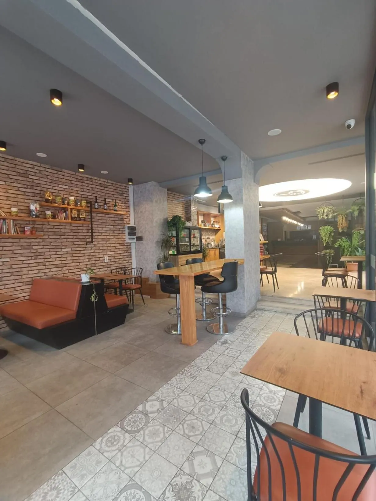 Coffee/tea facilities in HALLEY OTEL