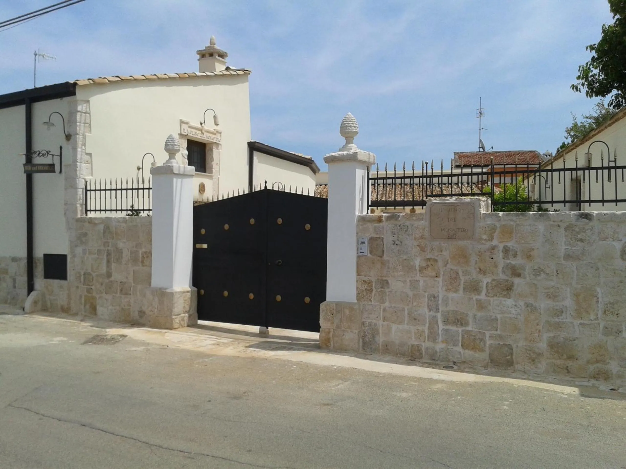 Property building in B&B Il Mulino del Monastero