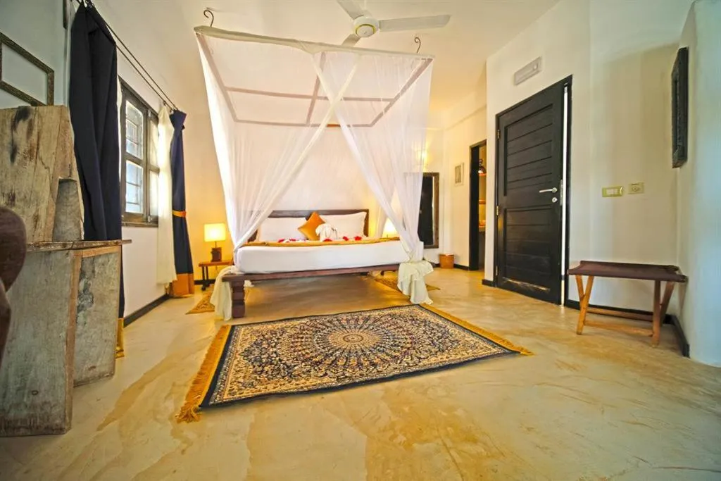 Bedroom, Bed in Pongwe Bay Resort