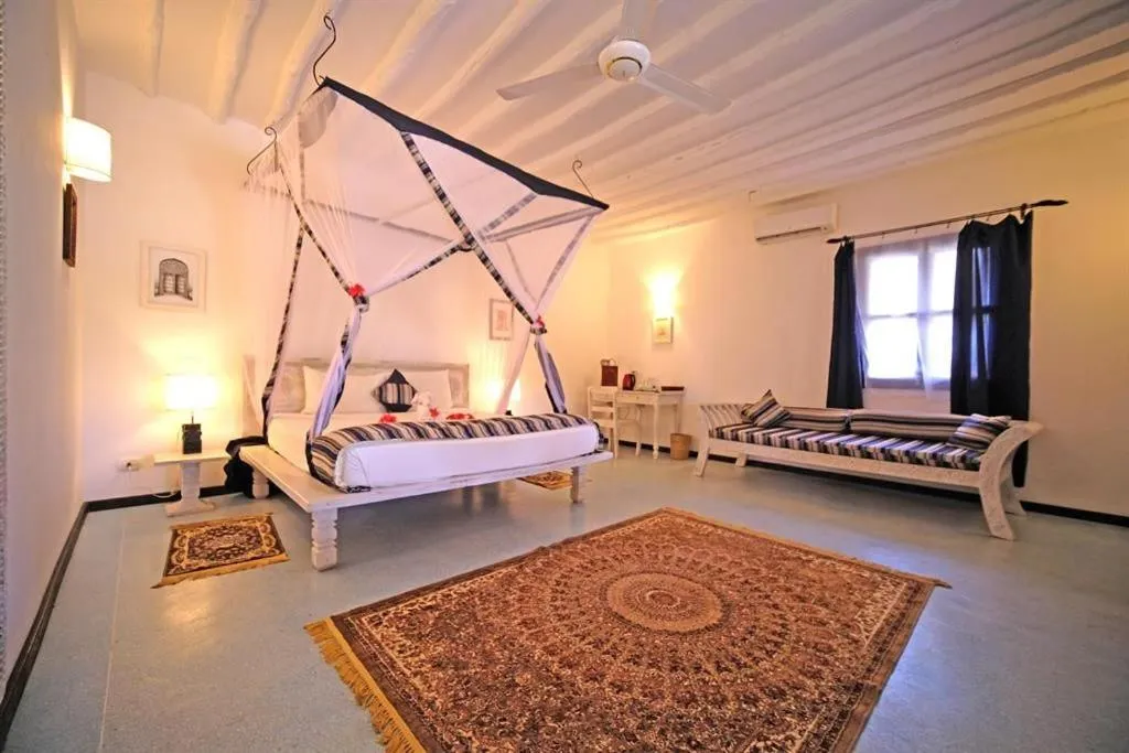 Bedroom, Bed in Pongwe Bay Resort