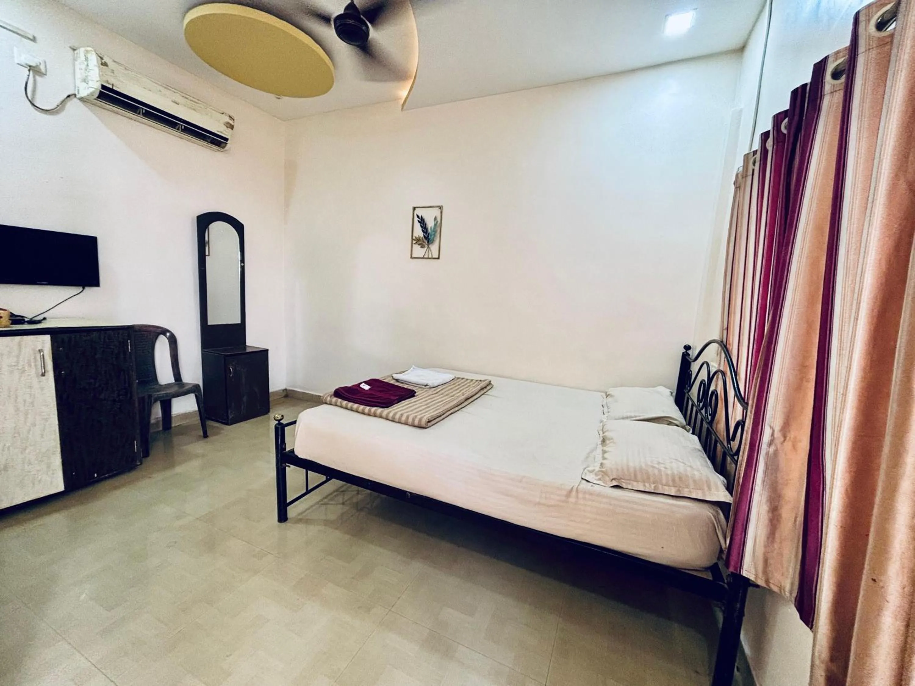 Bed in Sun n sand holiday home