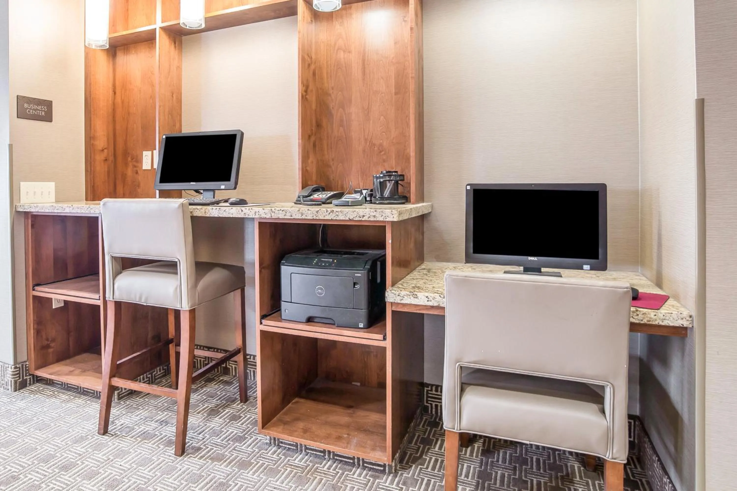 Business facilities in Comfort Suites Moab near Arches National Park