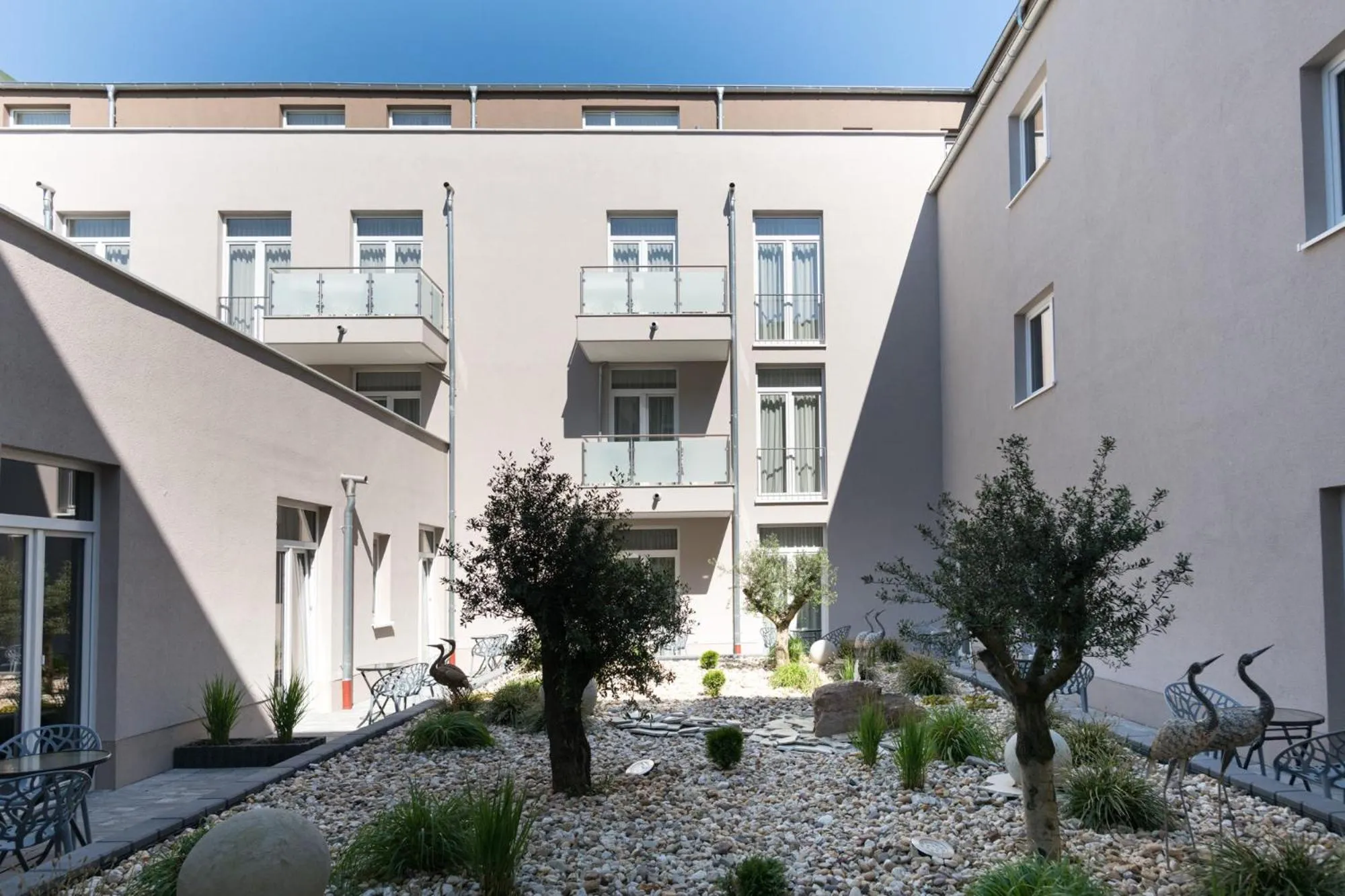 Property building in Atrium Apart Hotel Brühl
