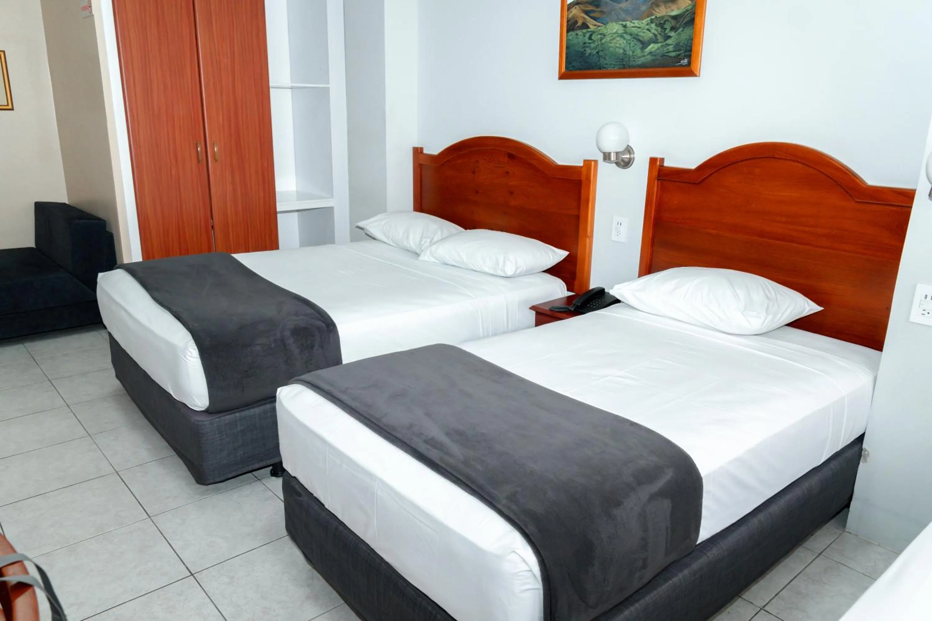Bed in Grand Hotel Machala