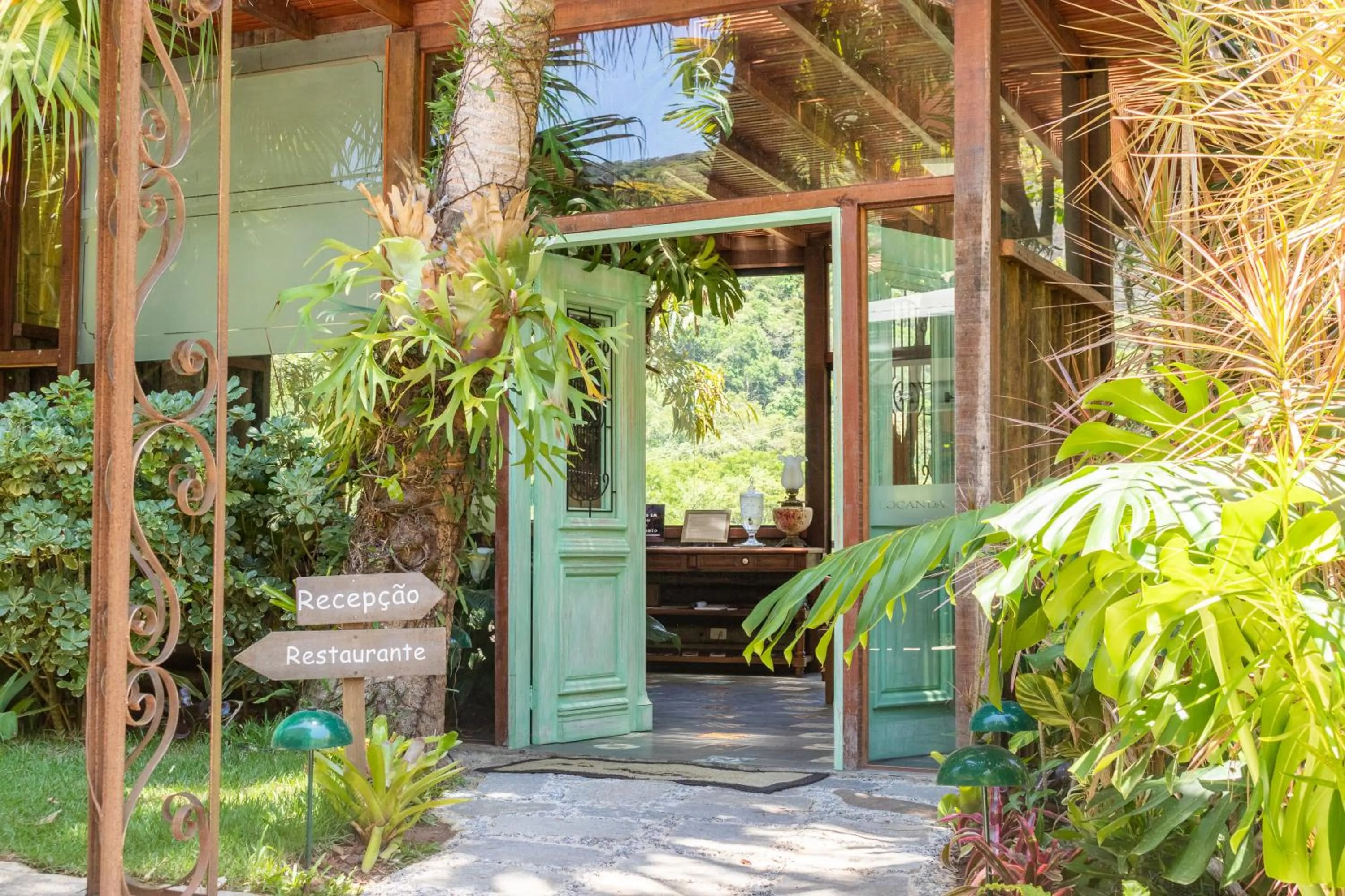 Facade/entrance in Locanda della Mimosa