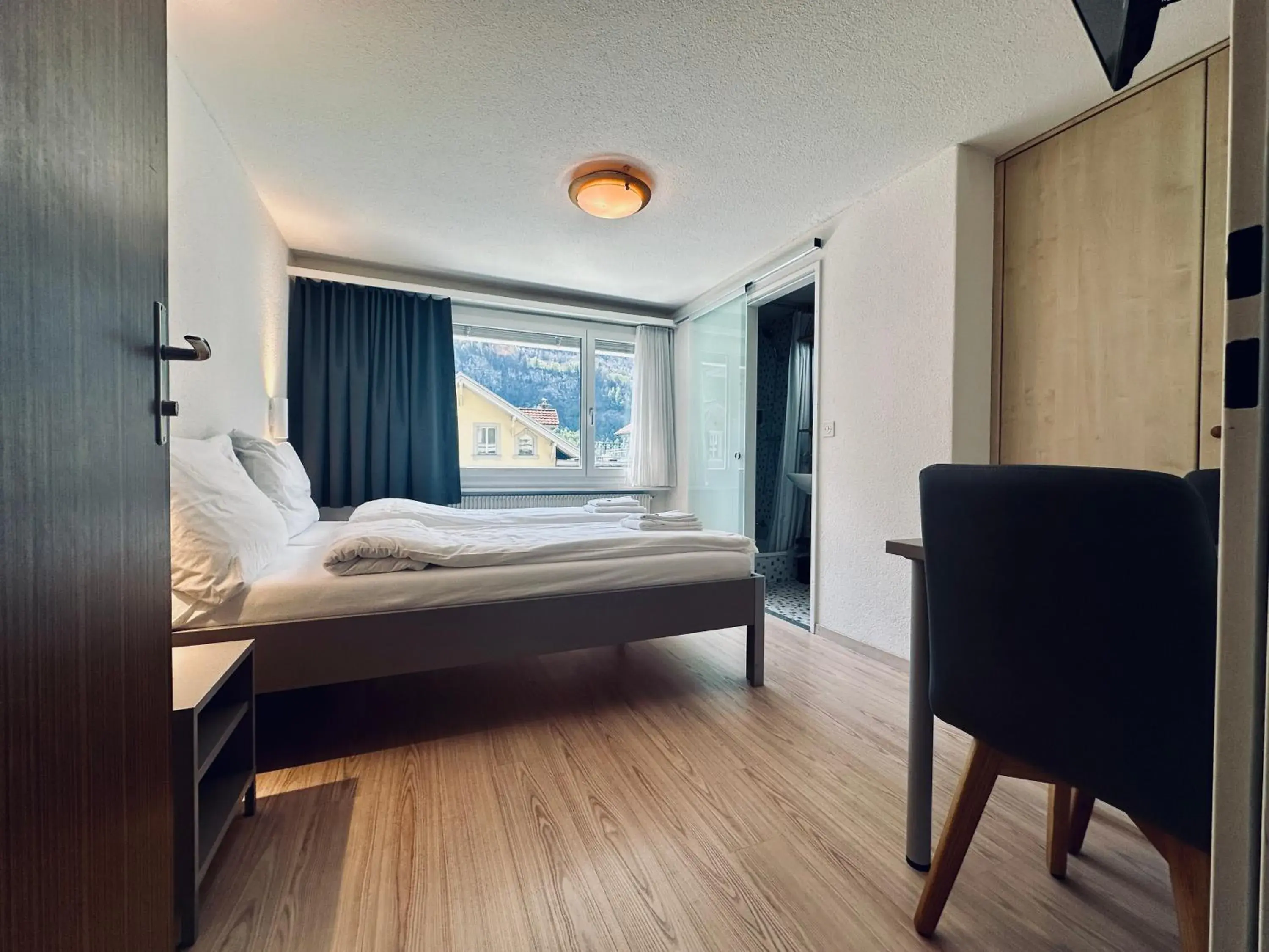 Budget Double Room in Hotel Rebstock Meiringen Budget Double Room in Hotel Rebstock Meiringen