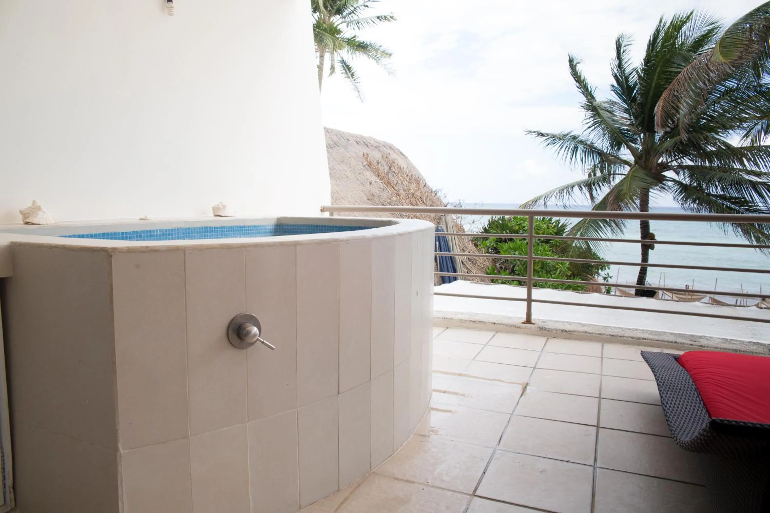 Balcony/Terrace in Ocean Front Corto Maltes 104 in Downtown