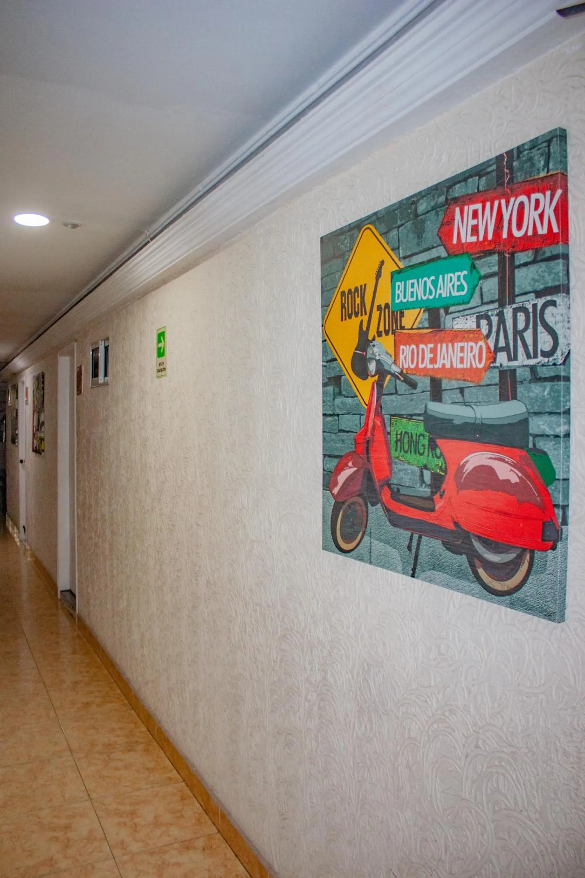 Property building in Hotel Casa Boston Inn by Finerh