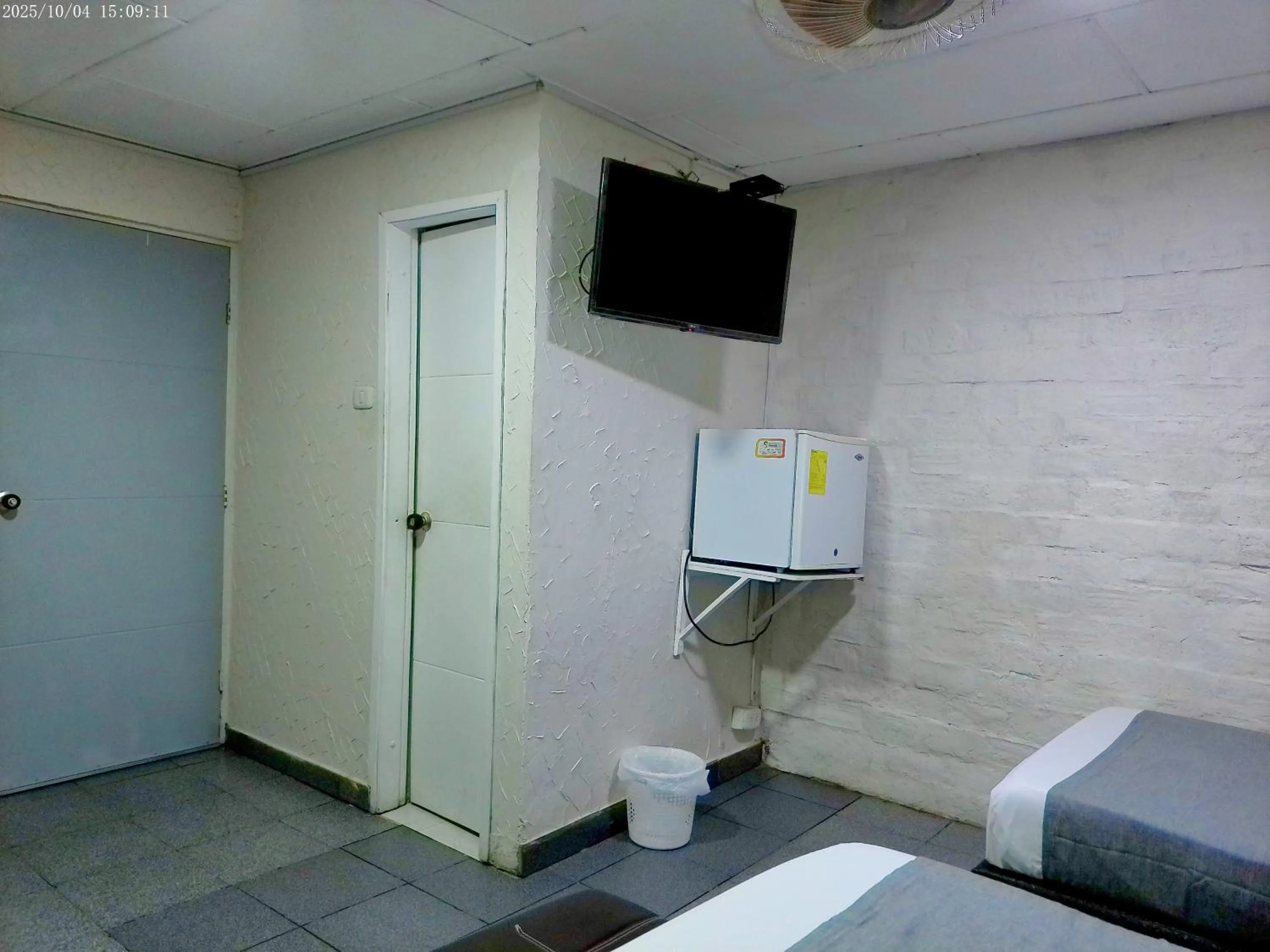 Bed in Hotel Casa Boston Inn by Finerh