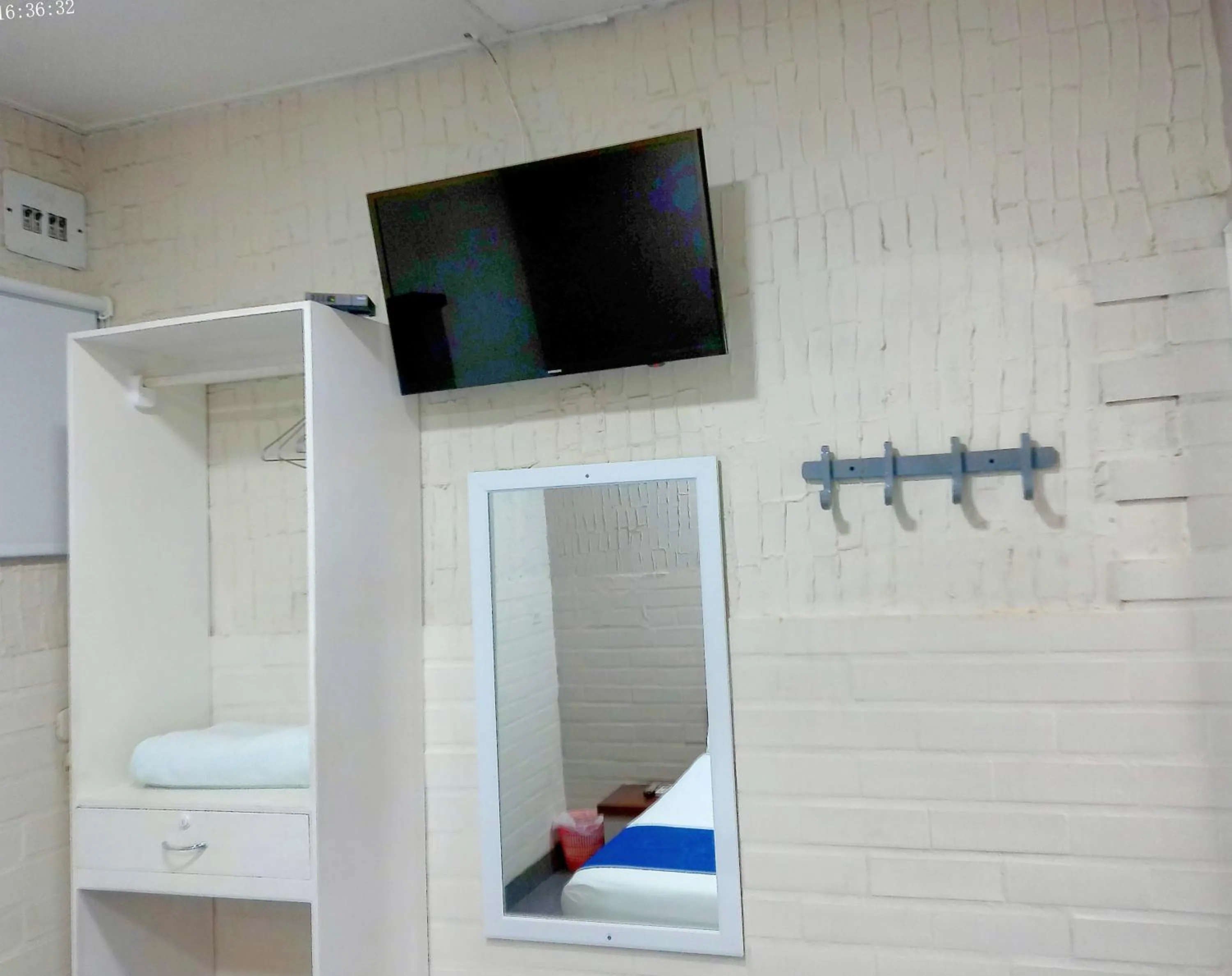 Bed in Hotel Casa Boston Inn by Finerh